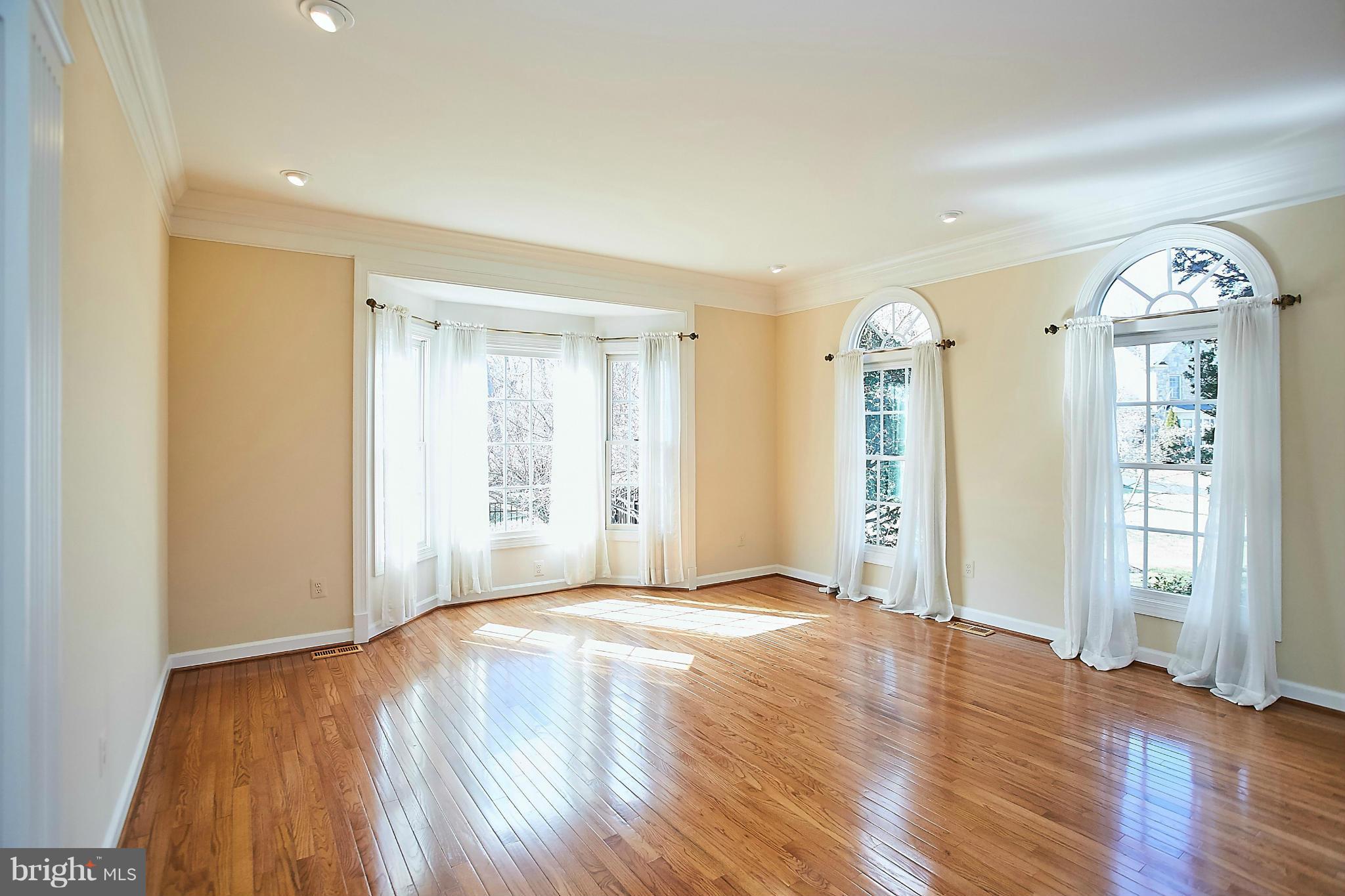 RIDGES OF ALEXANDRIA - Residential