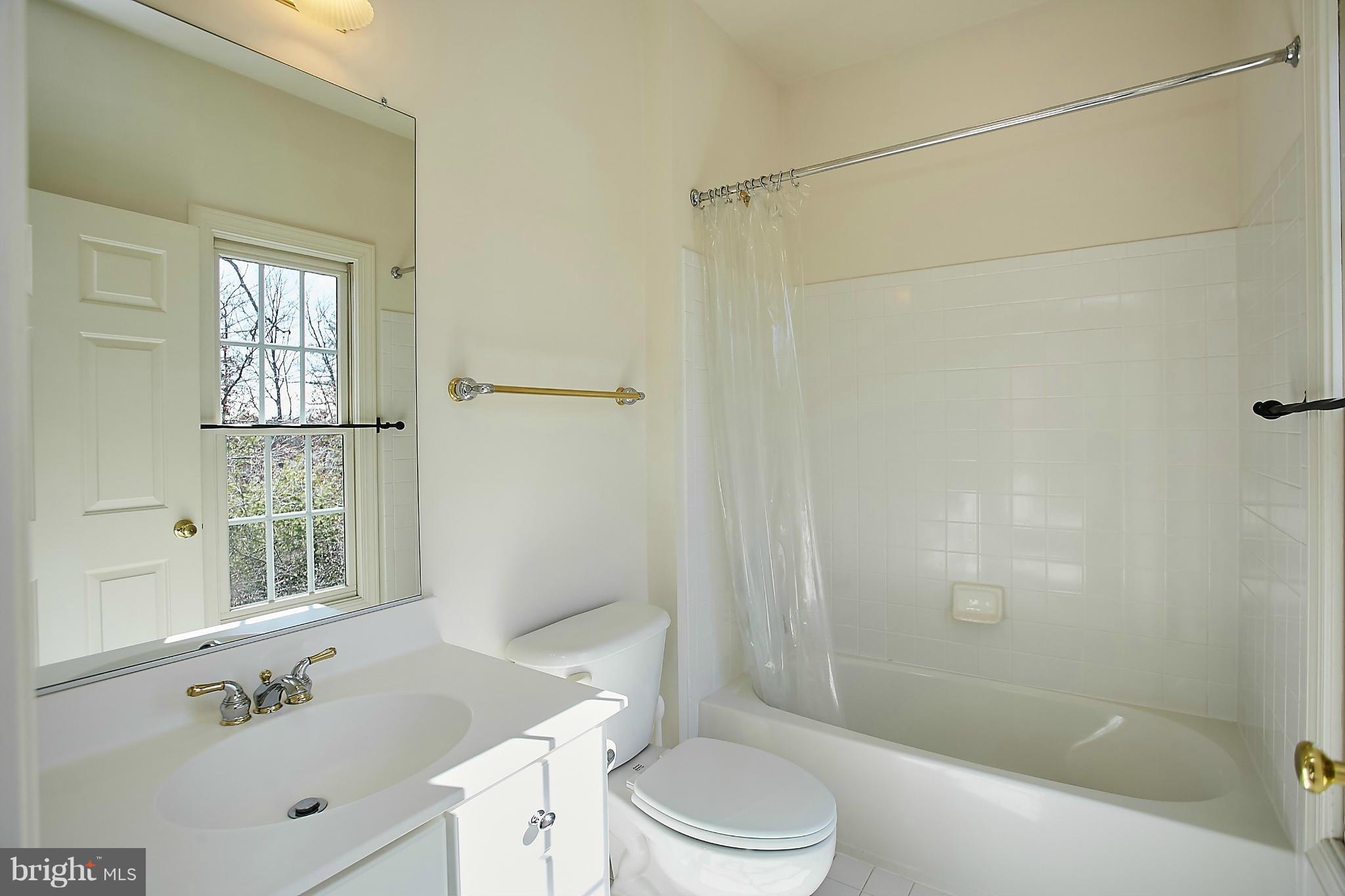 RIDGES OF ALEXANDRIA - Residential