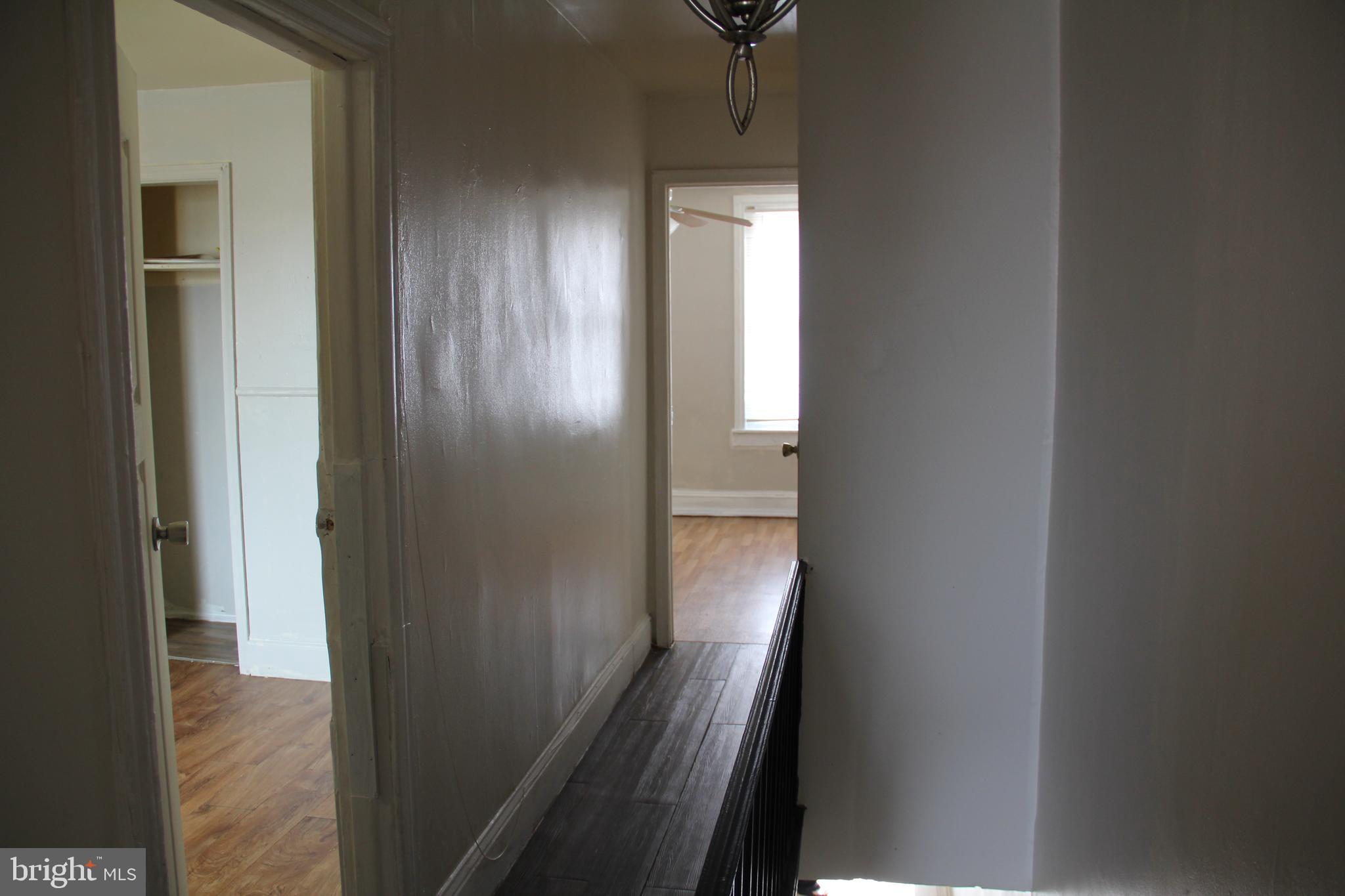 KENSINGTON - Residential