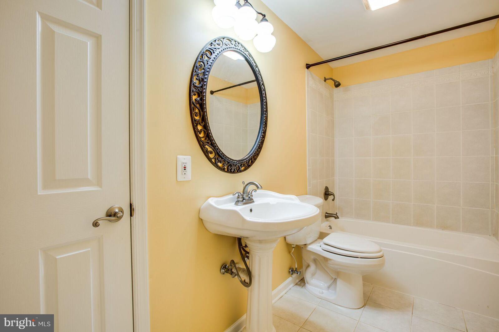 SUMMERS LANDING - Residential