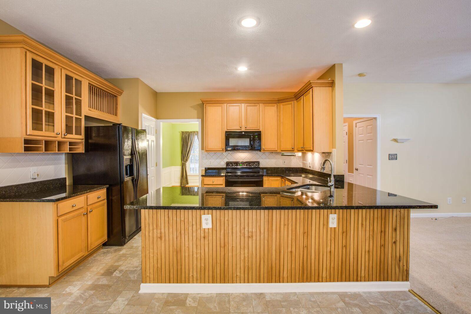 SUMMERS LANDING - Residential