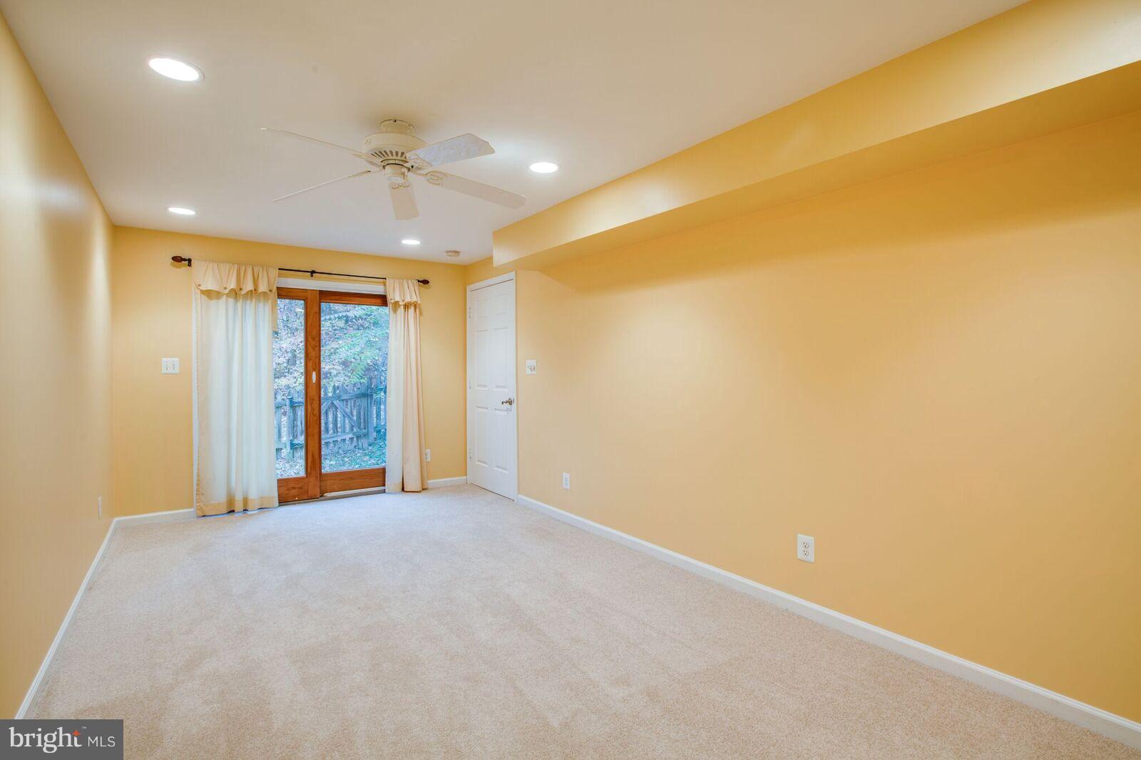 SUMMERS LANDING - Residential