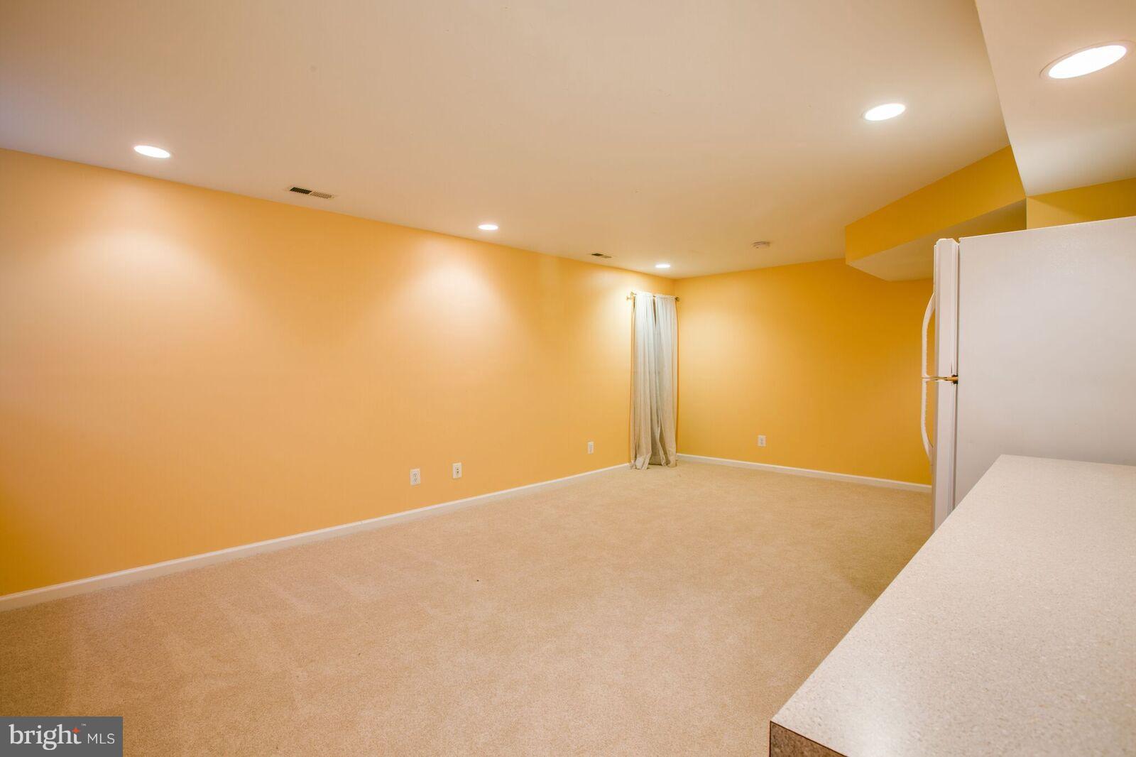 SUMMERS LANDING - Residential