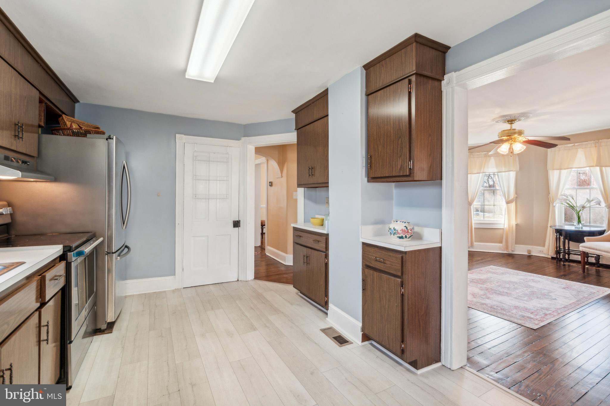 SUMMIT POINT - Residential