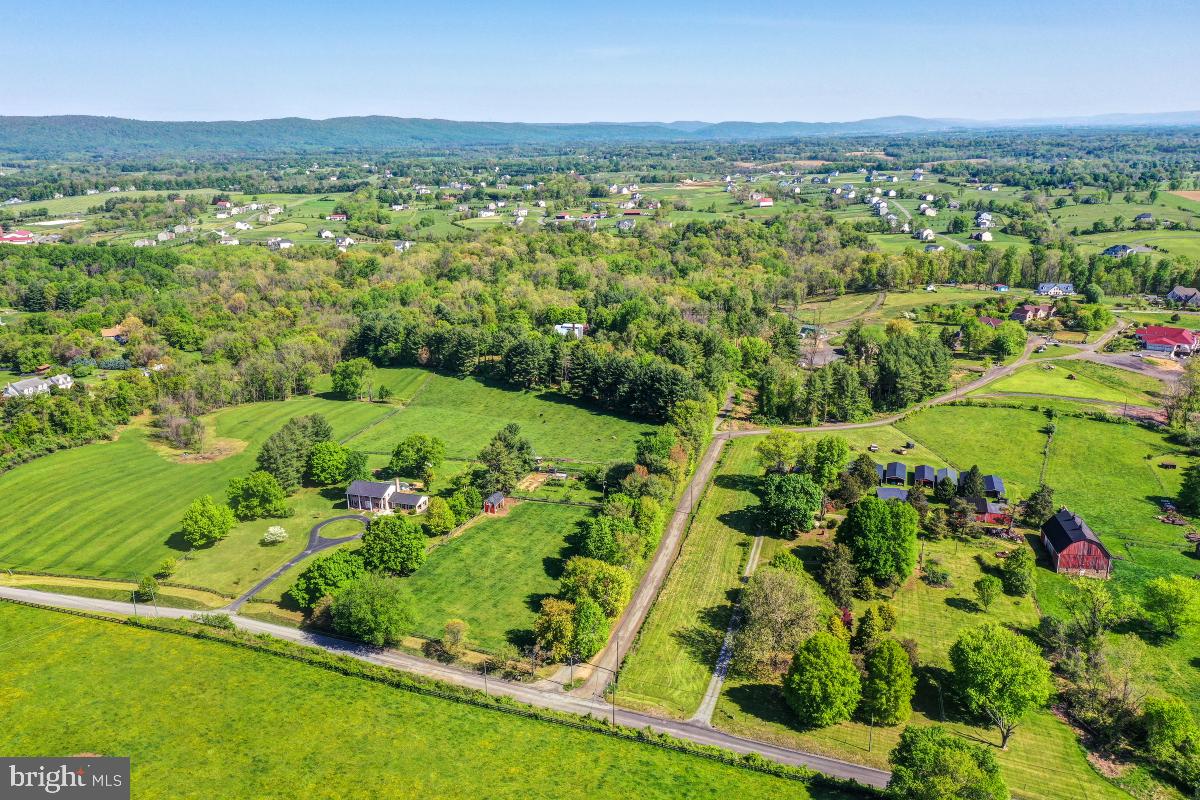 WATERFORD - Residential