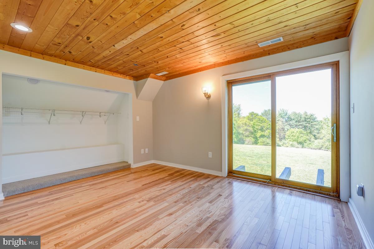 WATERFORD - Residential