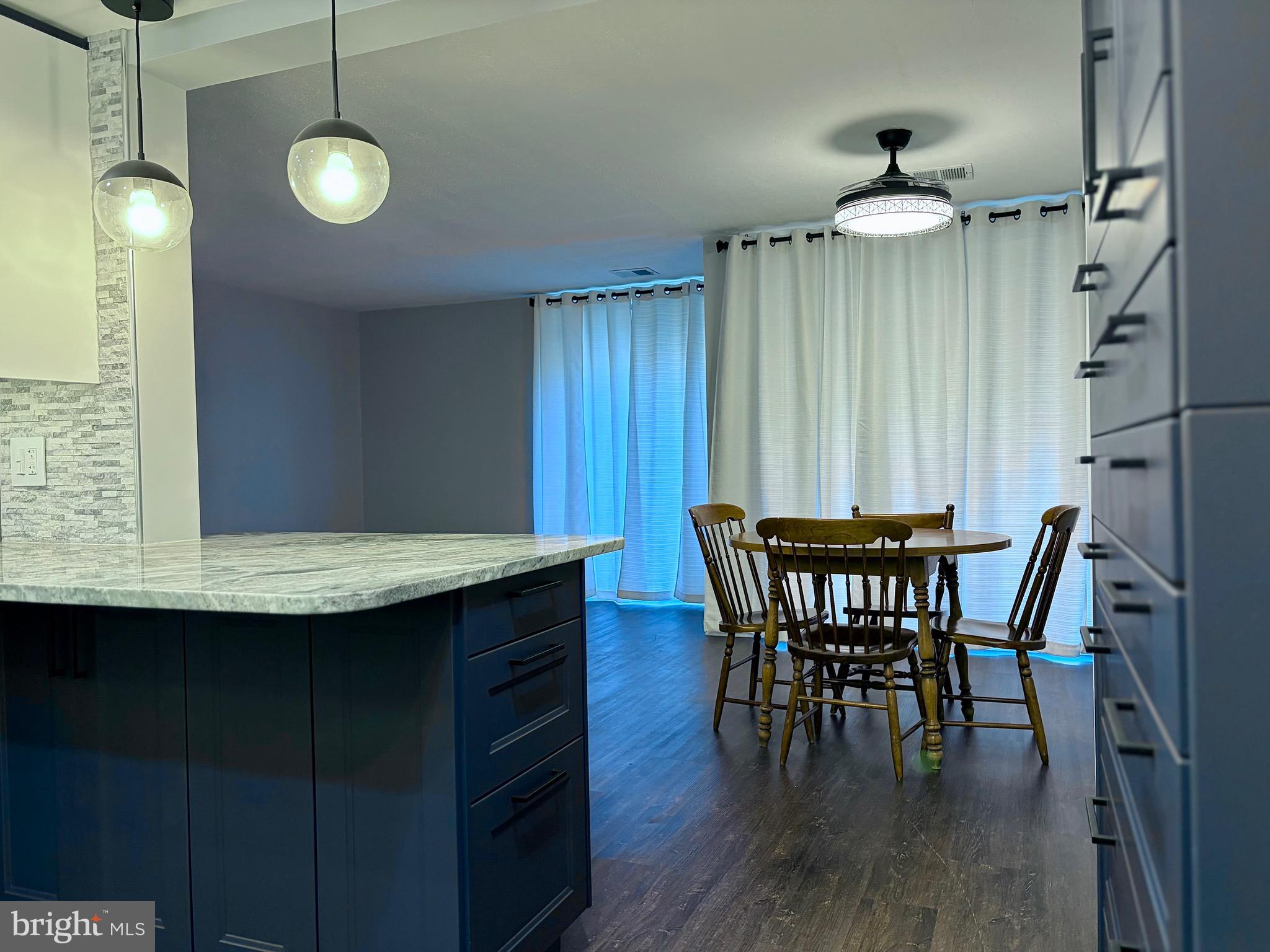 PINES CONDO 01 - Residential