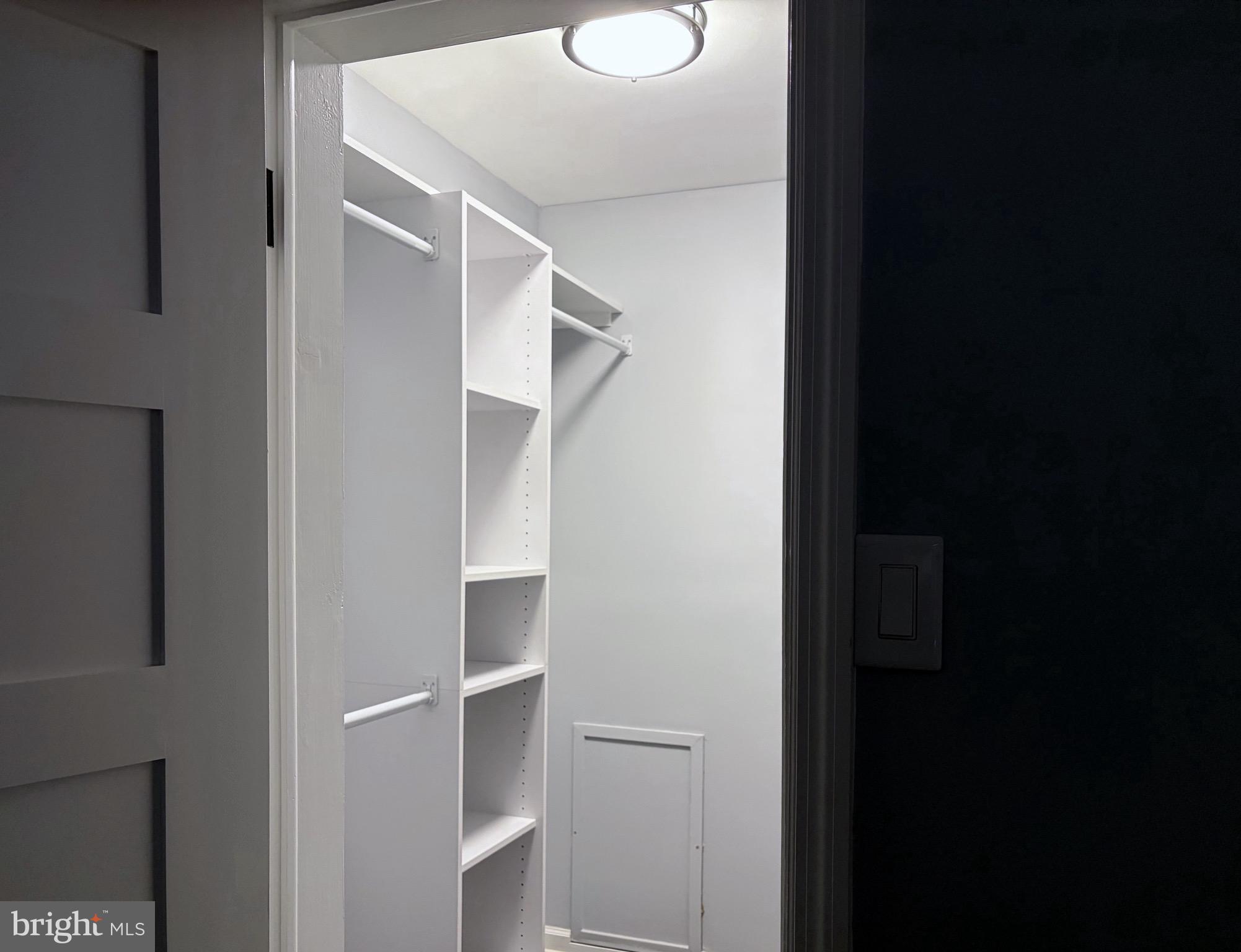 PINES CONDO 01 - Residential