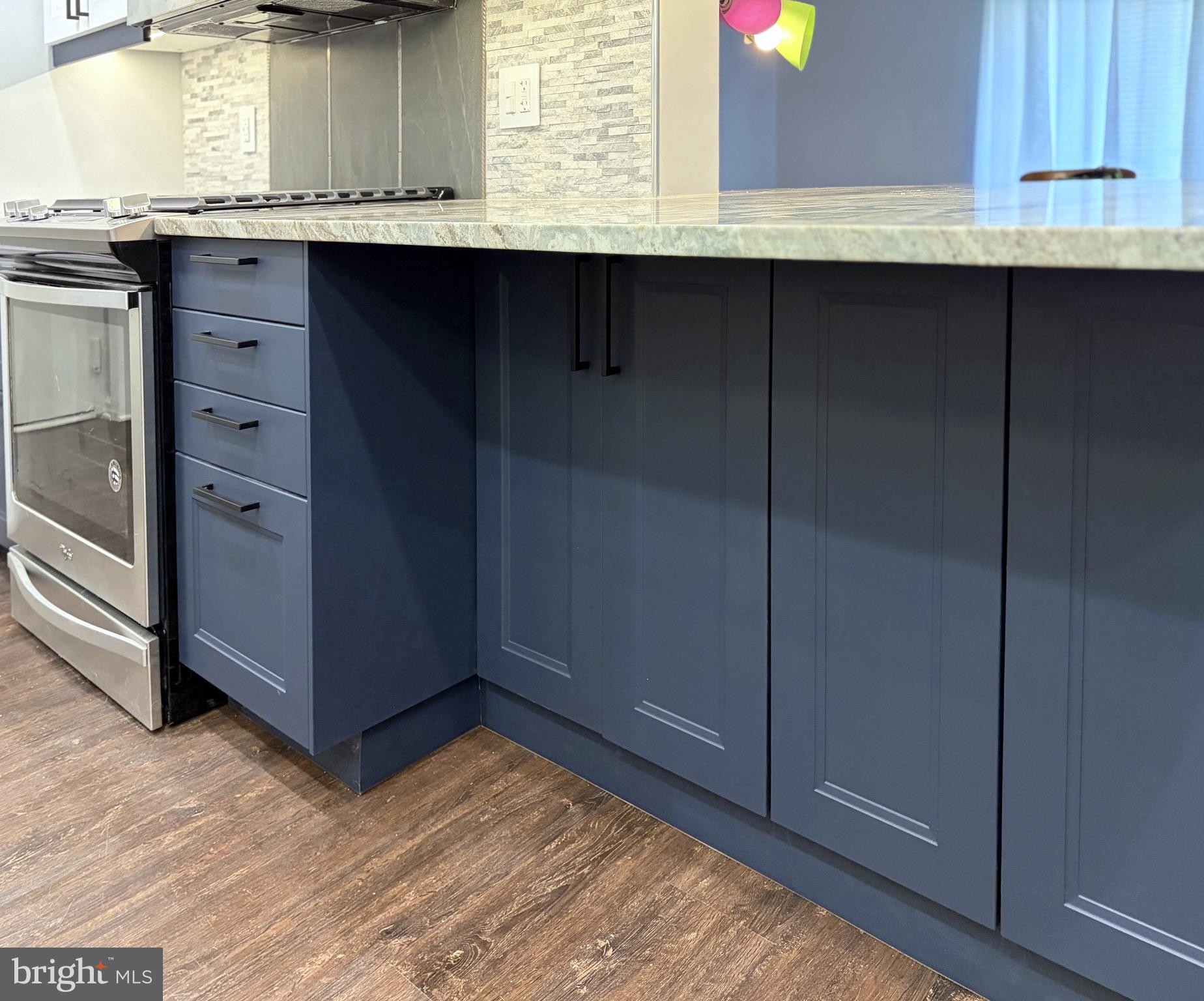 PINES CONDO 01 - Residential