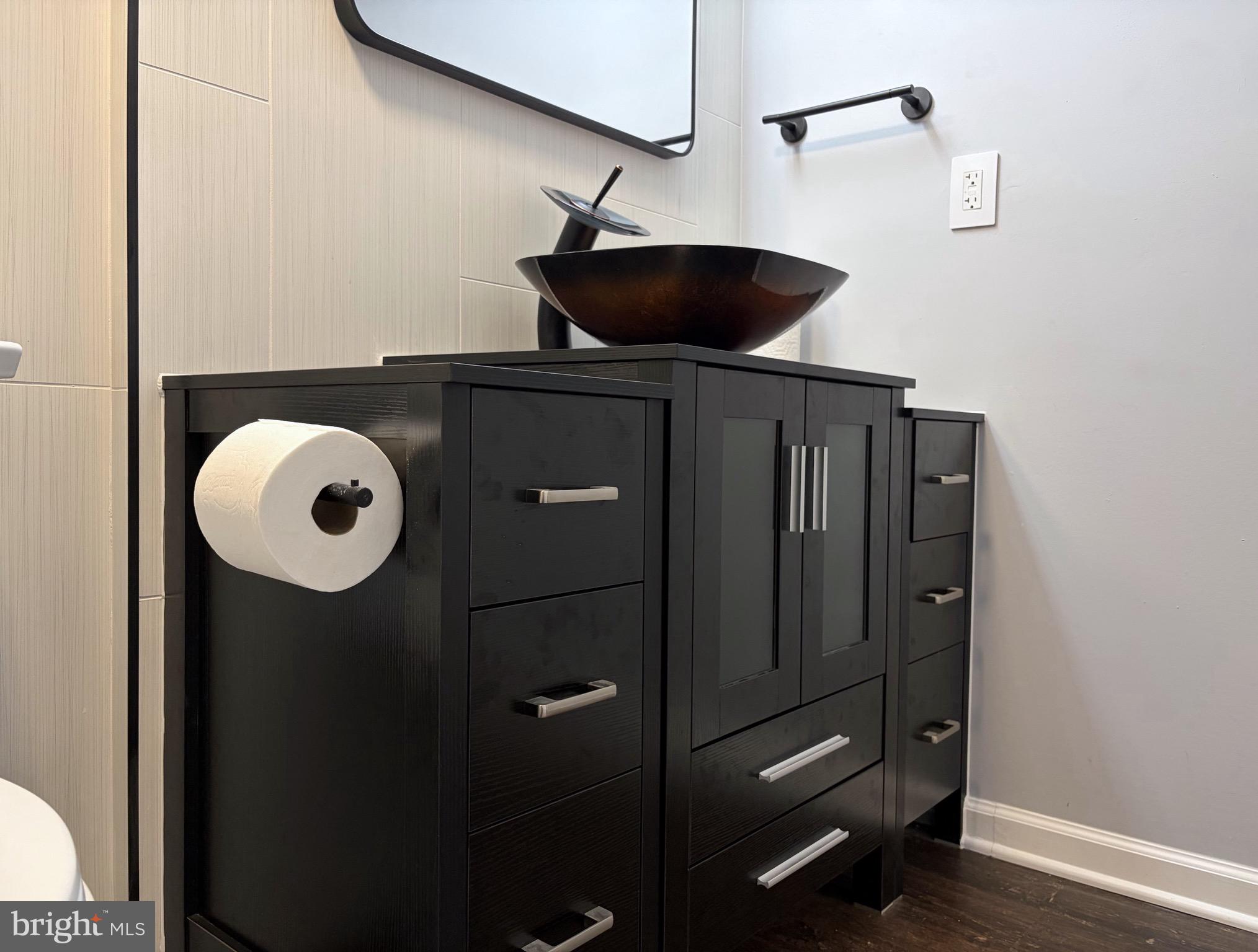 PINES CONDO 01 - Residential