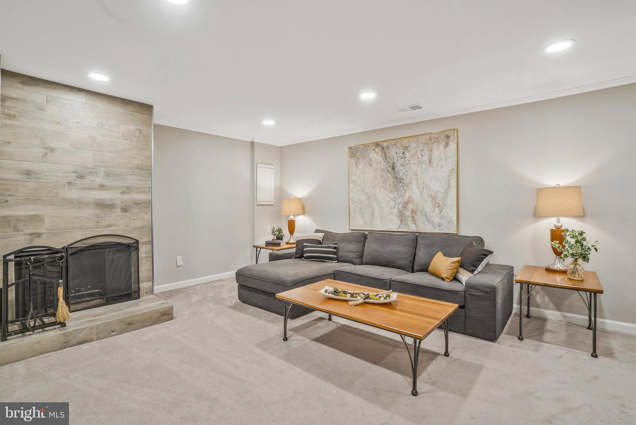 GLENWOOD MANOR - Residential