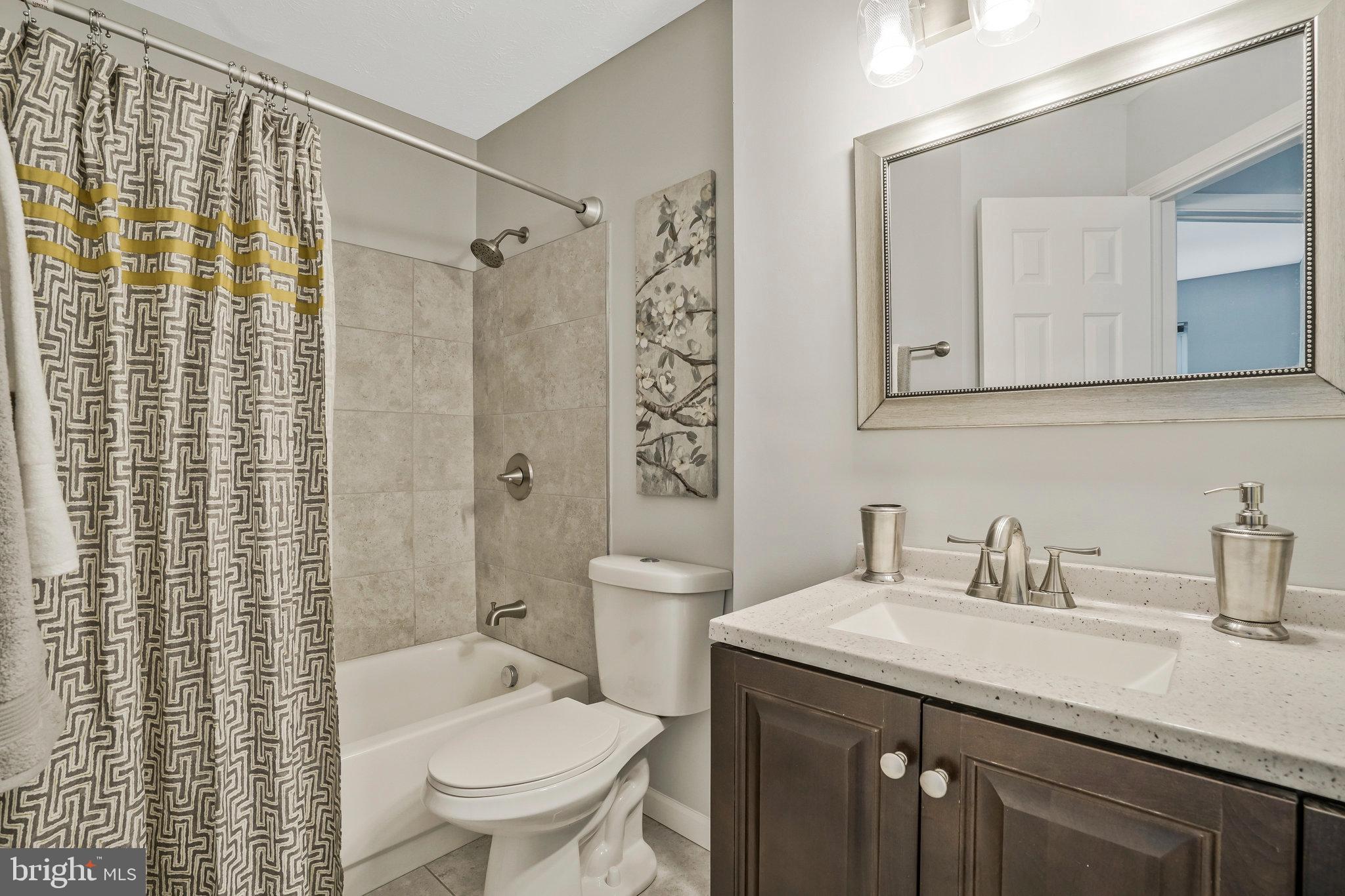 GLENWOOD MANOR - Residential