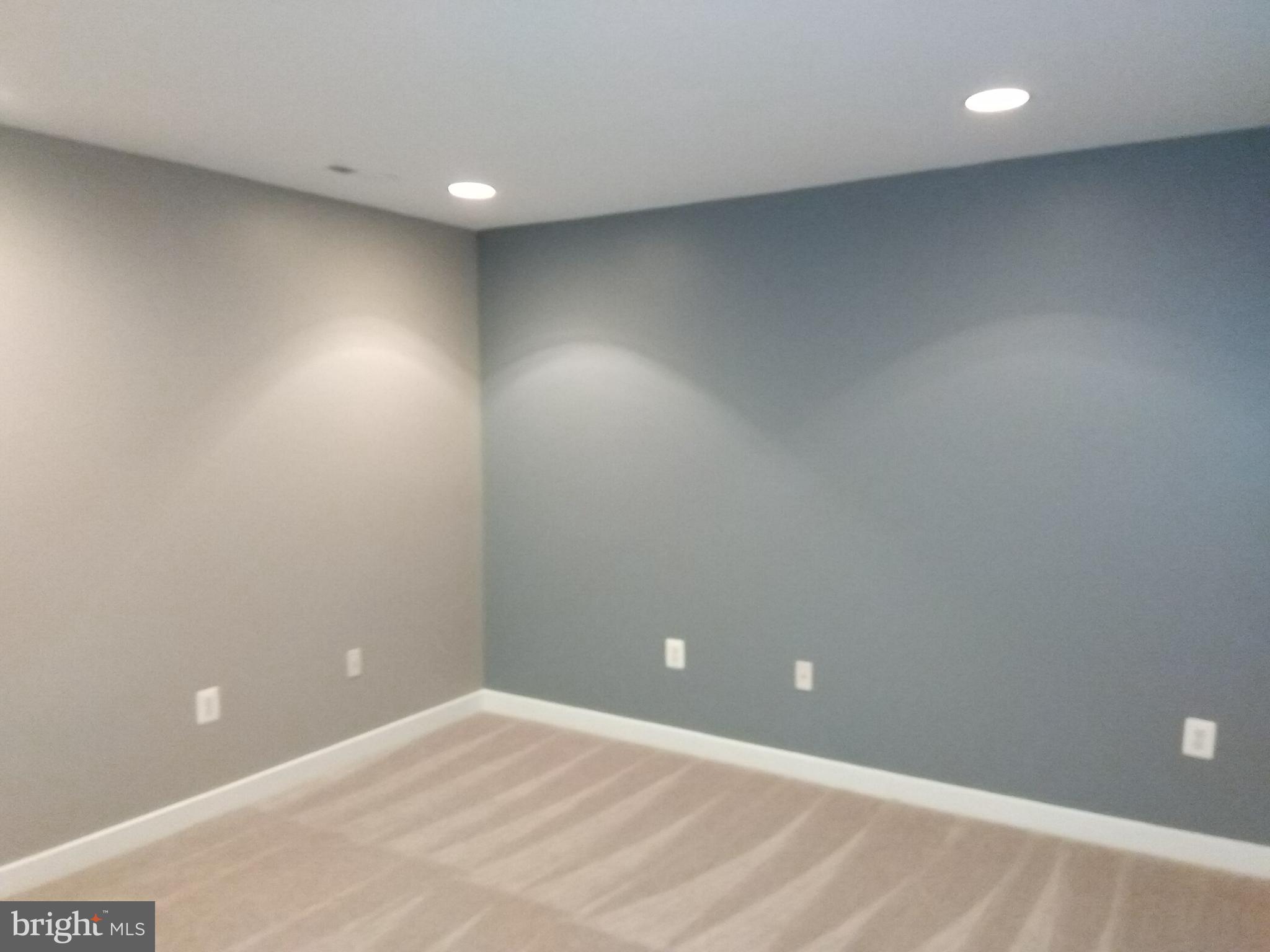 DALE CITY - Residential Lease