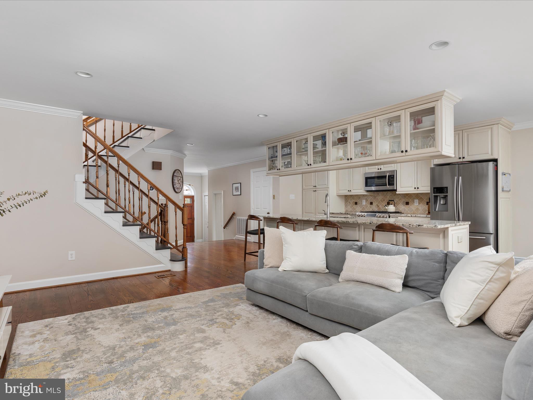 LANDMARK MEWS - Residential