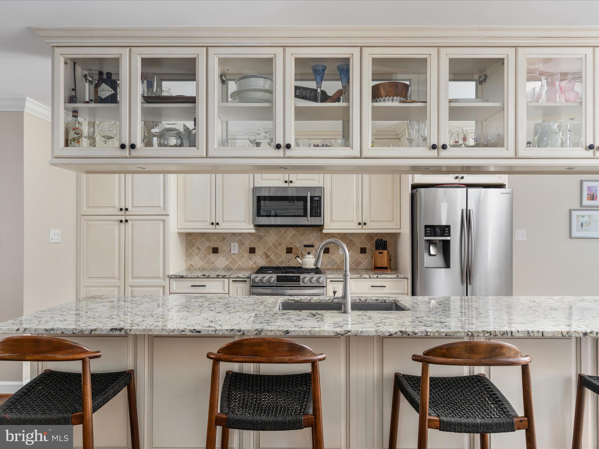 LANDMARK MEWS - Residential