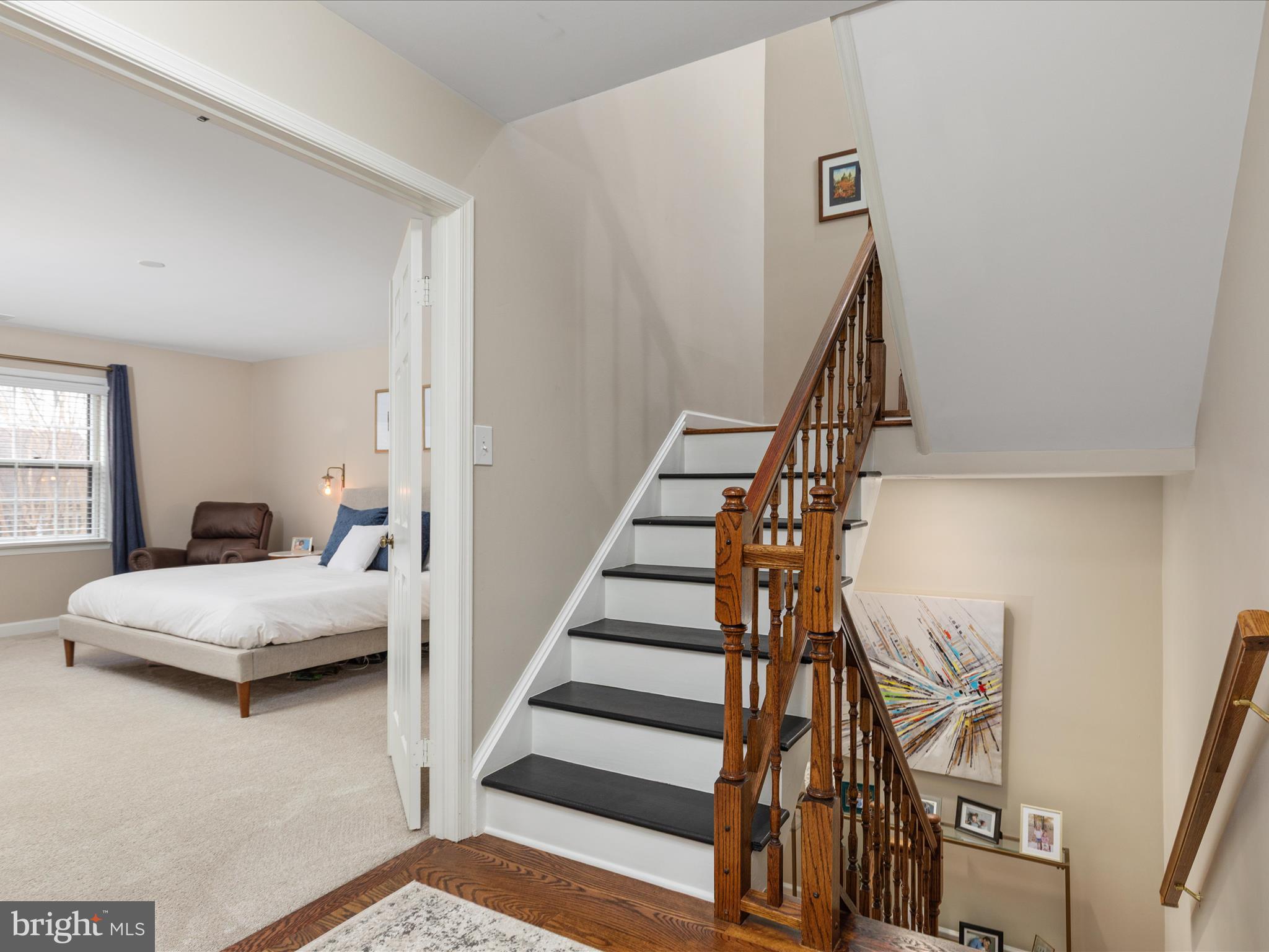 LANDMARK MEWS - Residential