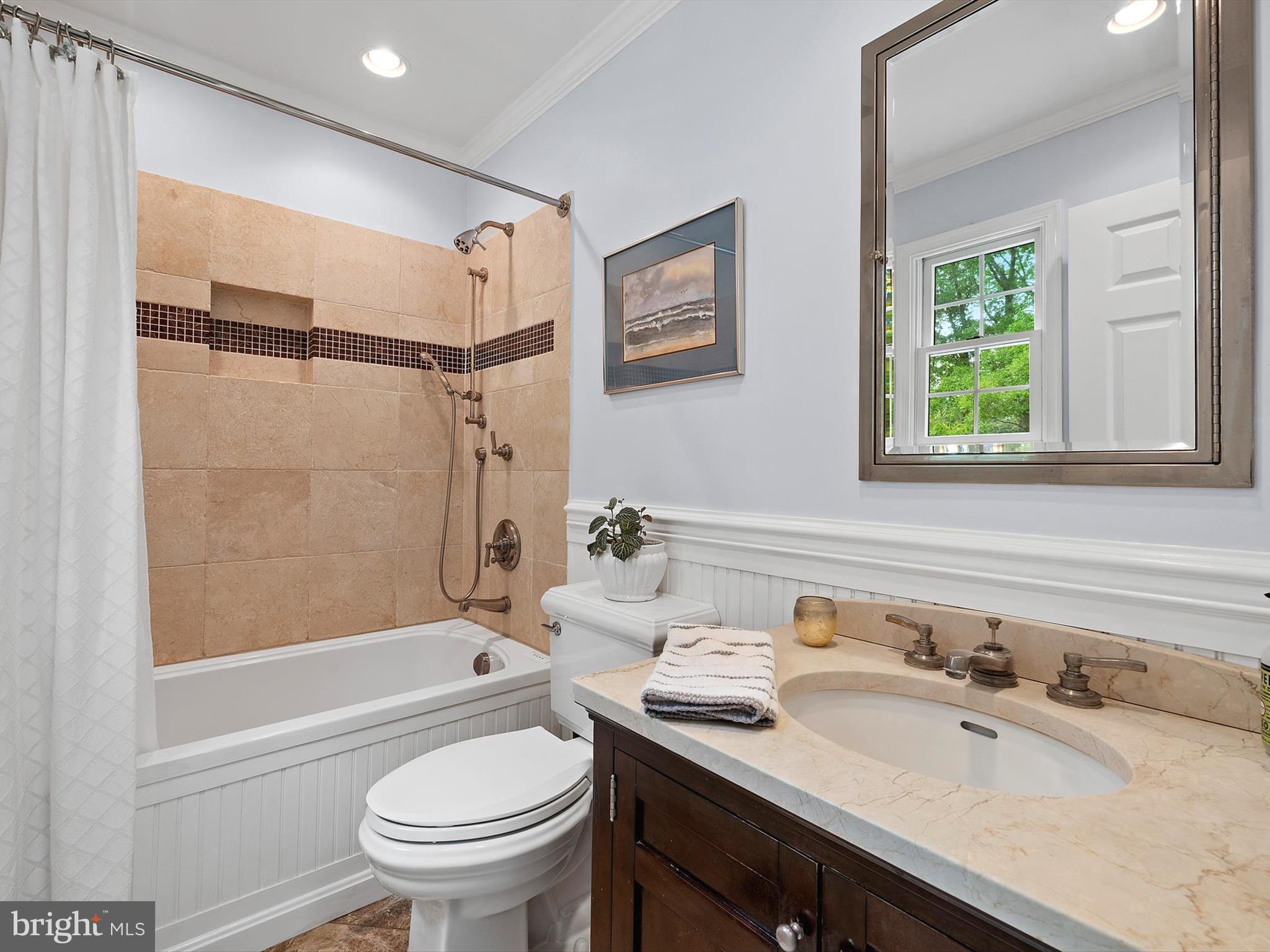 CHASEWOOD RUN - Residential