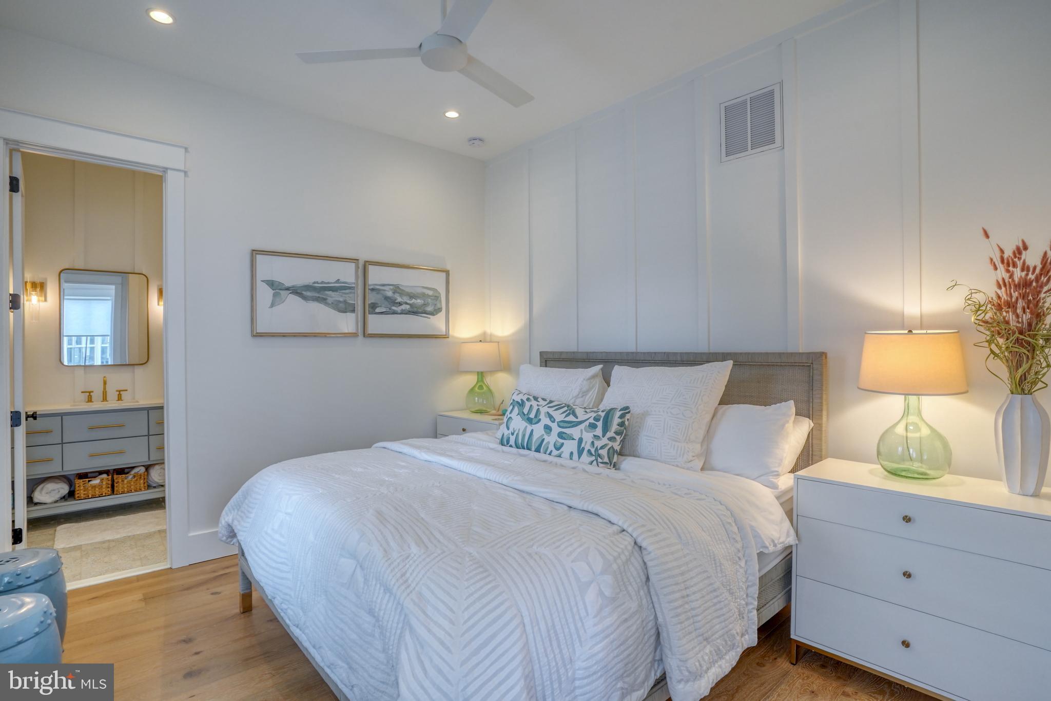 FISHERS COVE - Residential