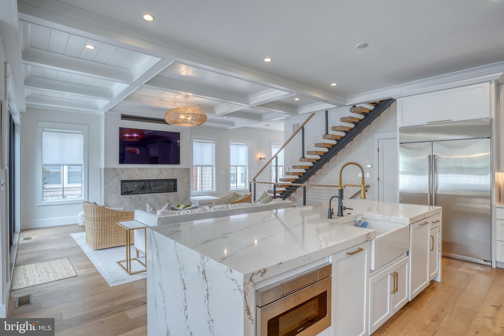 FISHERS COVE - Residential