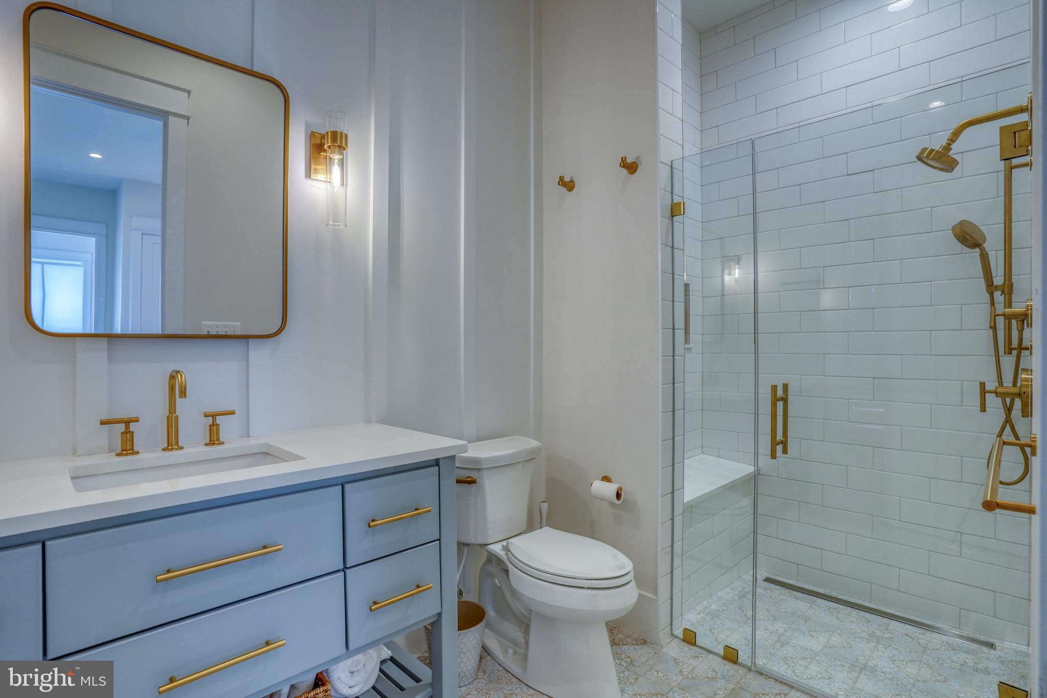 FISHERS COVE - Residential