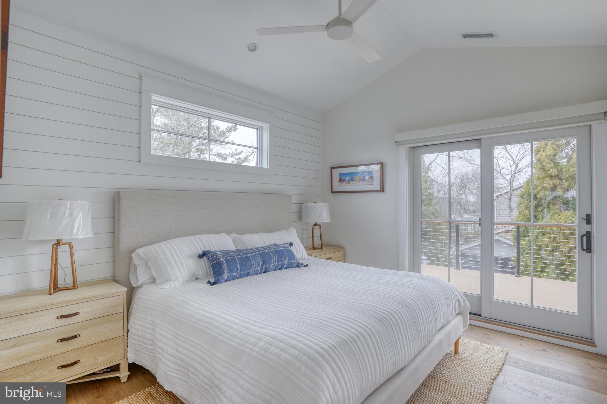 FISHERS COVE - Residential