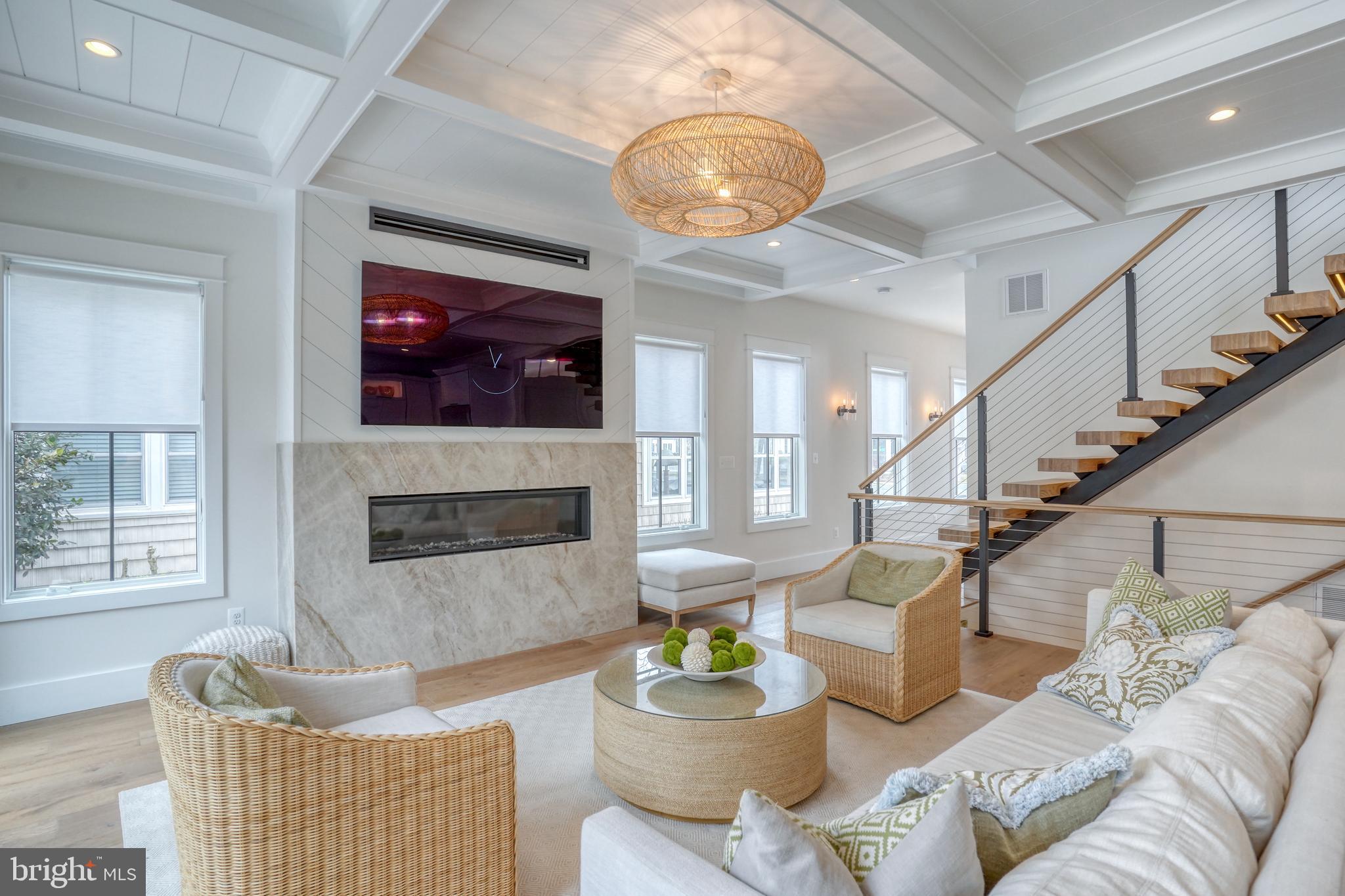 FISHERS COVE - Residential