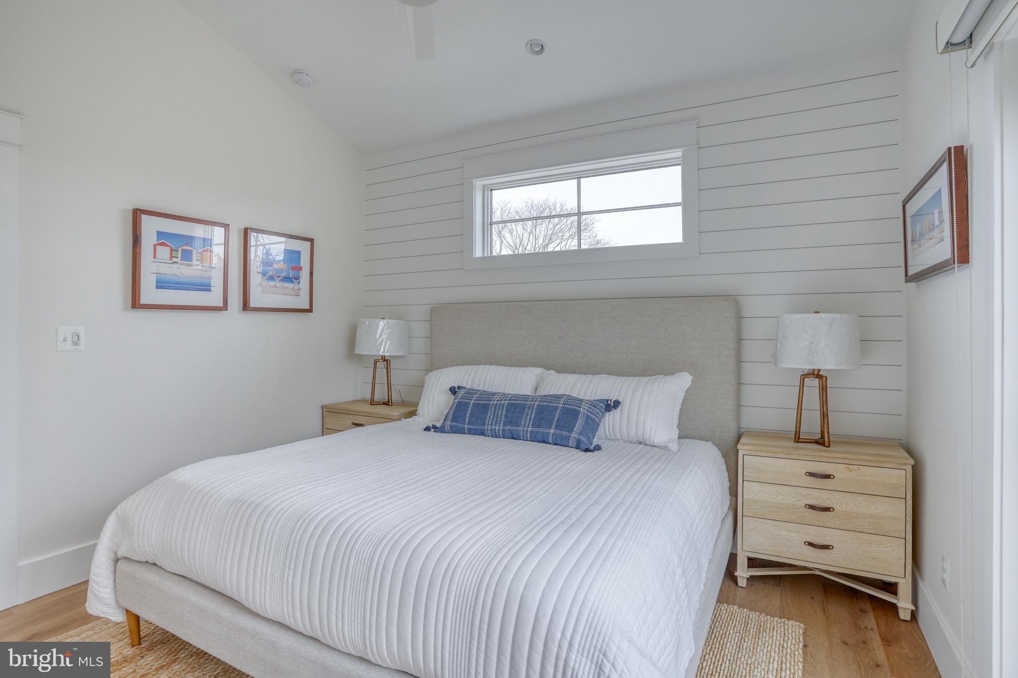 FISHERS COVE - Residential