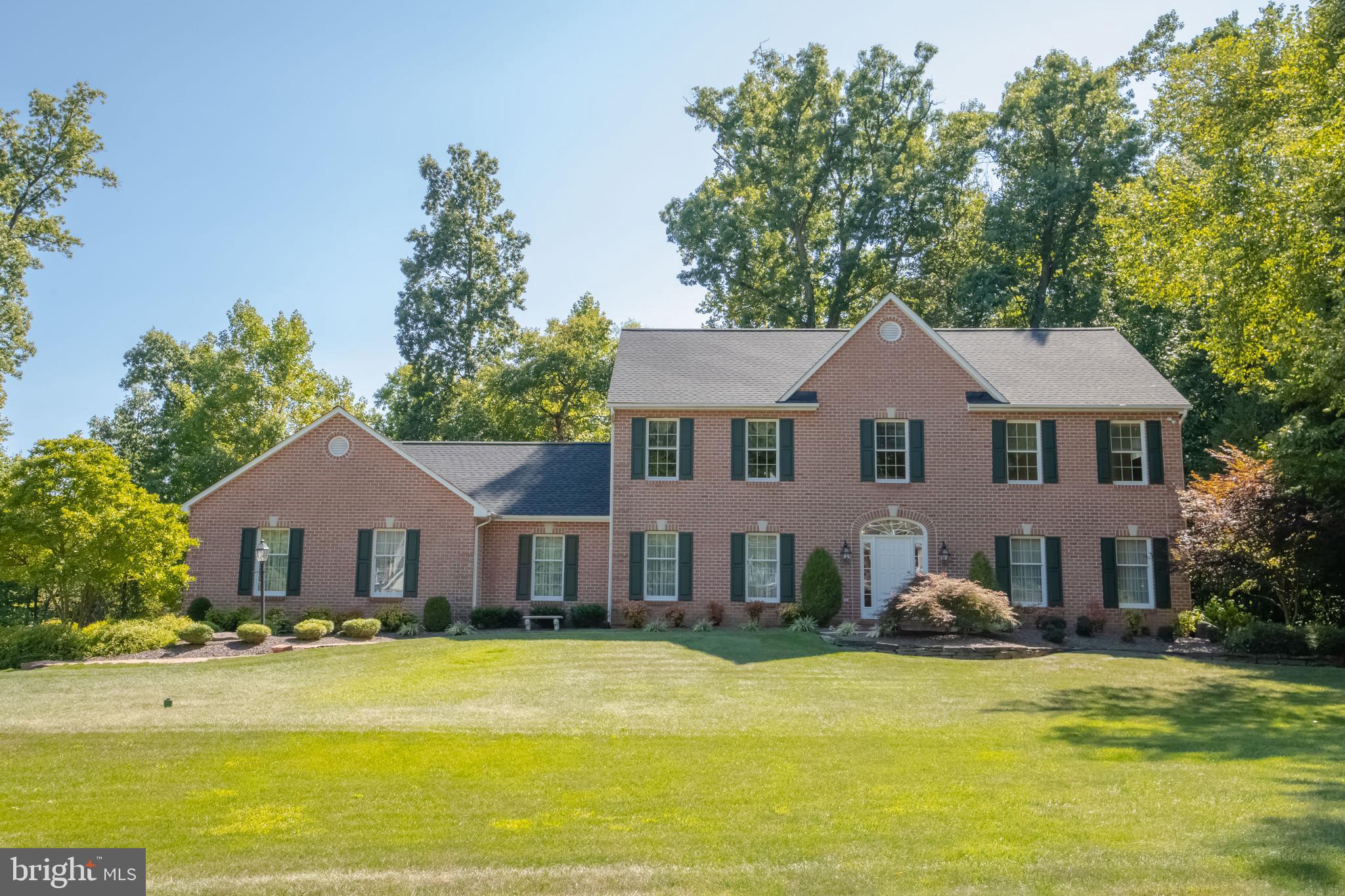 WOODCREST - Residential