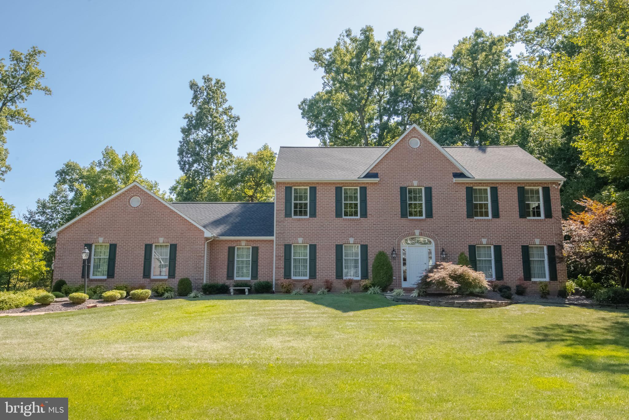 WOODCREST - Residential