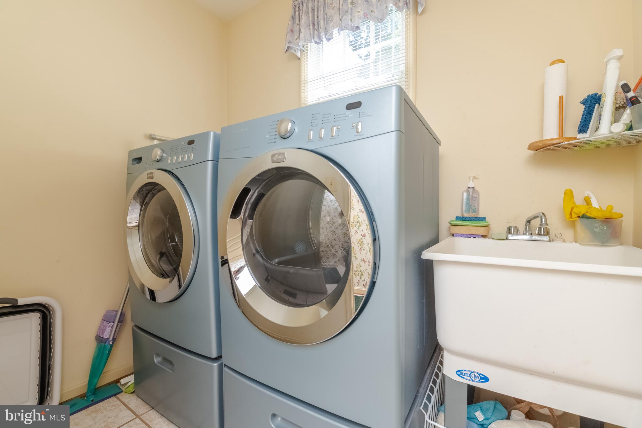 WOODCREST - Residential