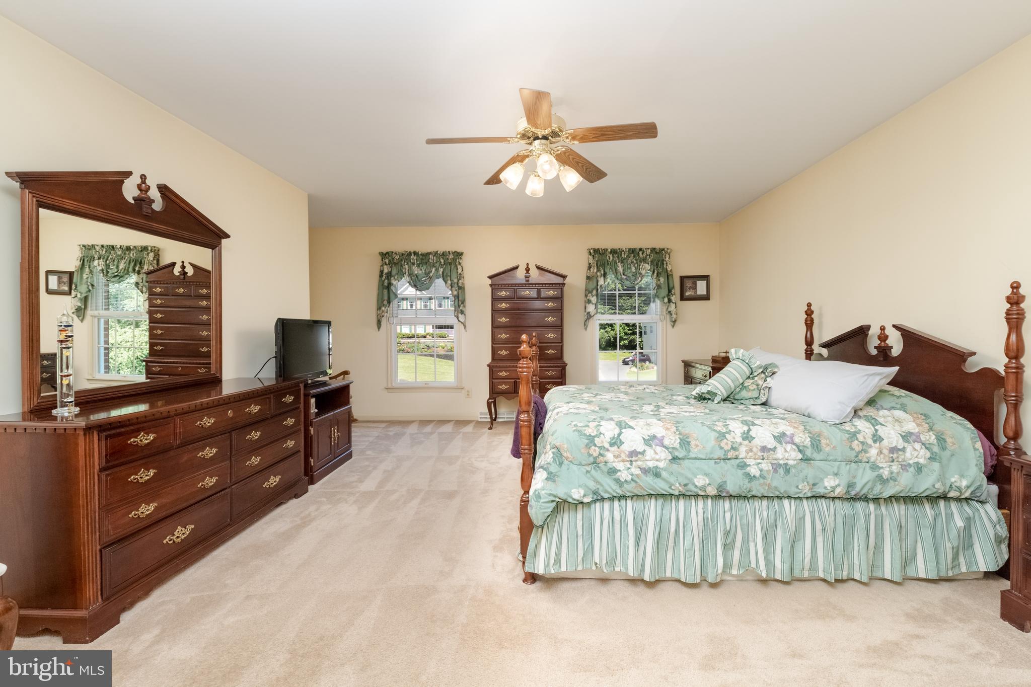 WOODCREST - Residential