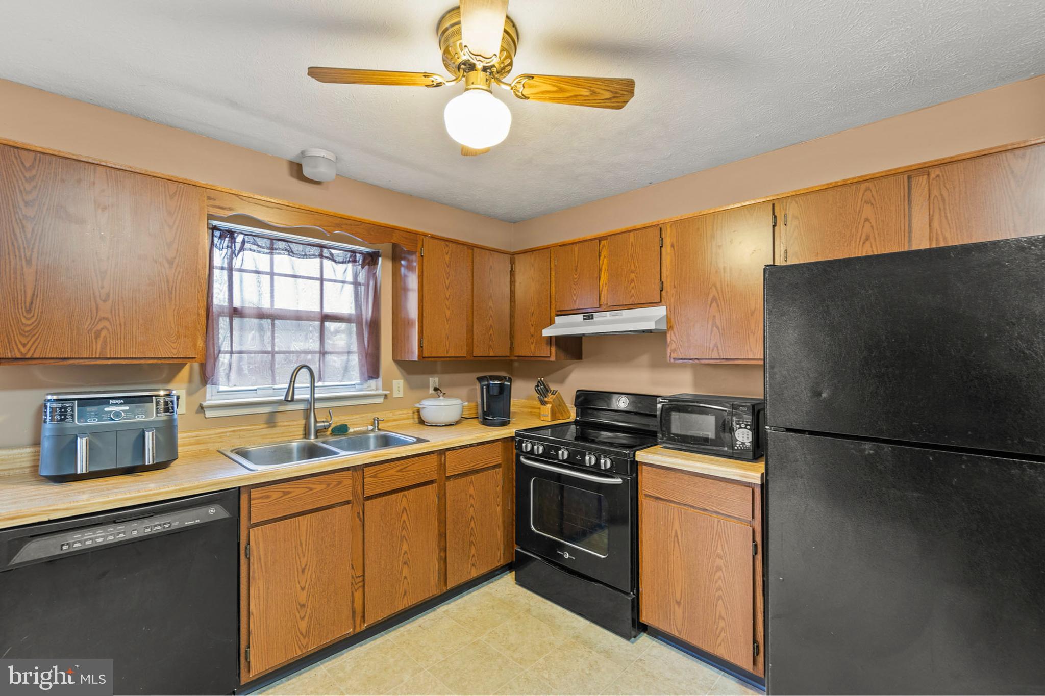 BROOKLAND HEIGHTS - Residential
