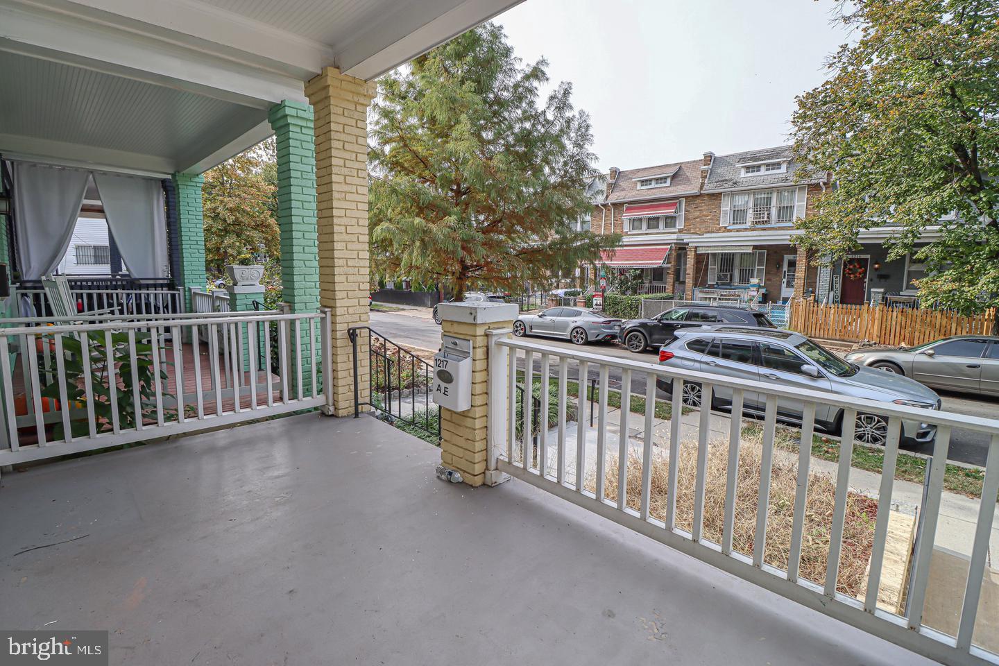 1217 18TH STREET NE