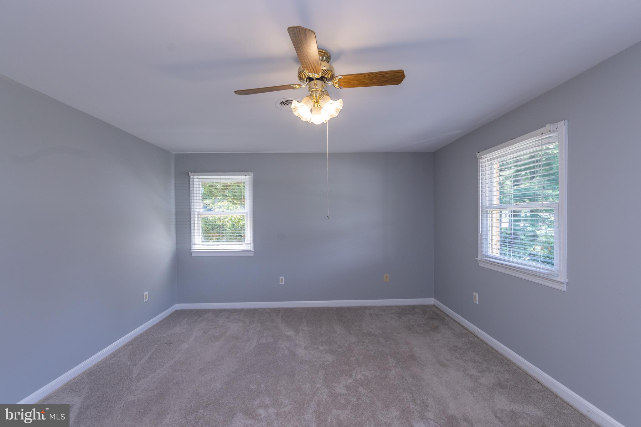 VAN LEAR - Residential