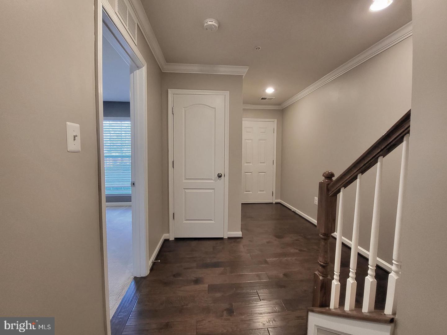 OXFORD SQUARE - Residential Lease