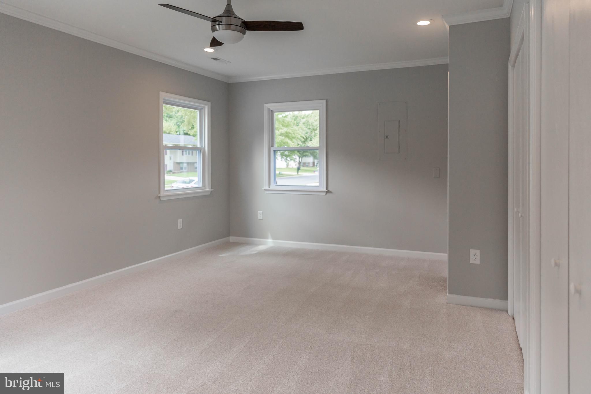 FOX RUN - Residential