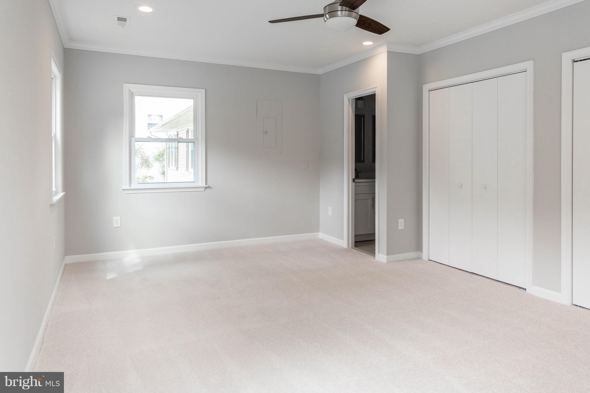 FOX RUN - Residential