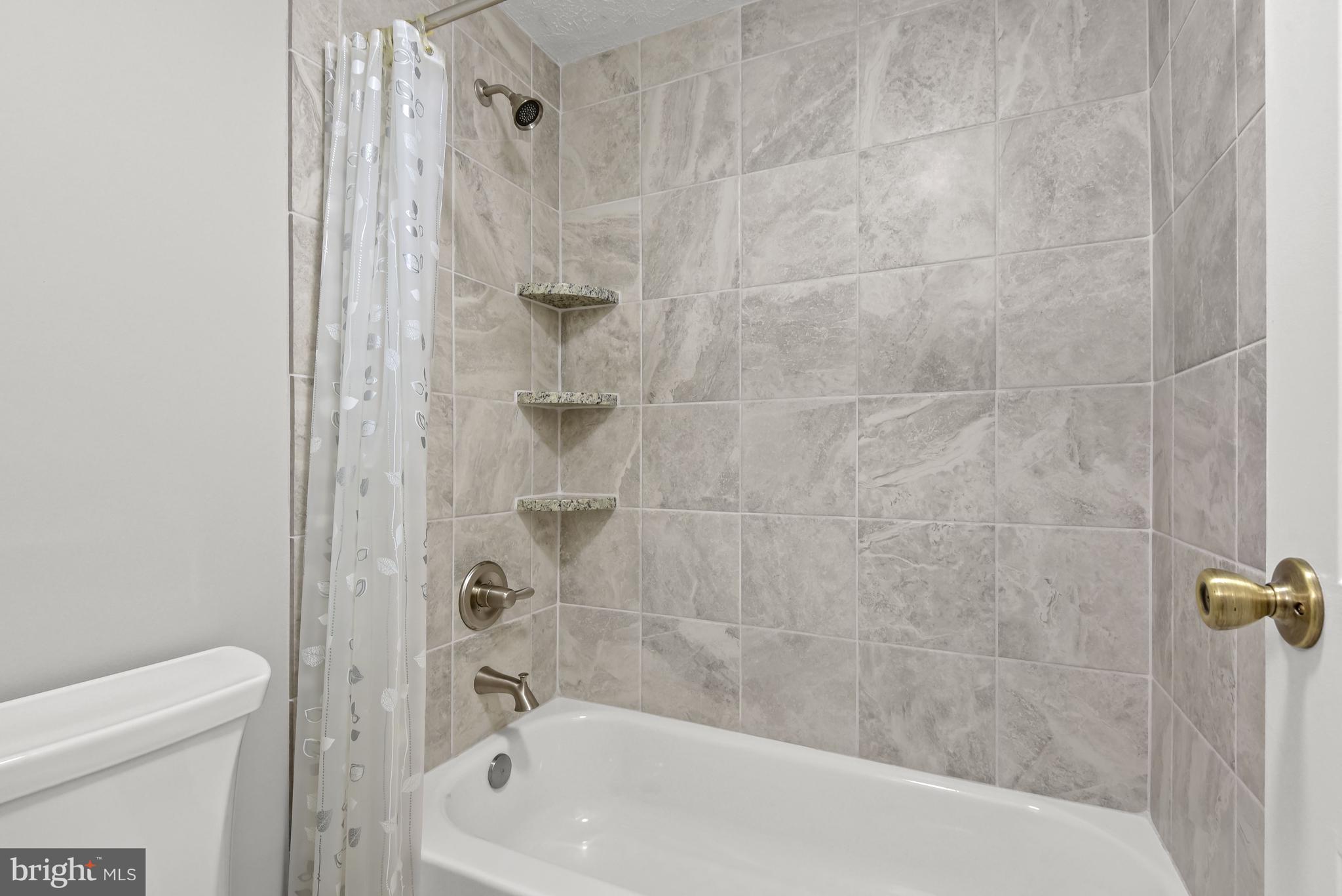 SEWELLS ORCHARD - Residential