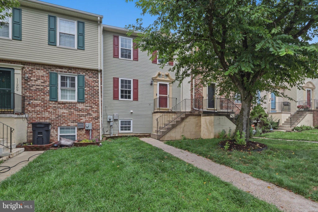 Photo of 11207 Cristins Circle, HAGERSTOWN, MD 21742 (MLS # MDWA2038794)