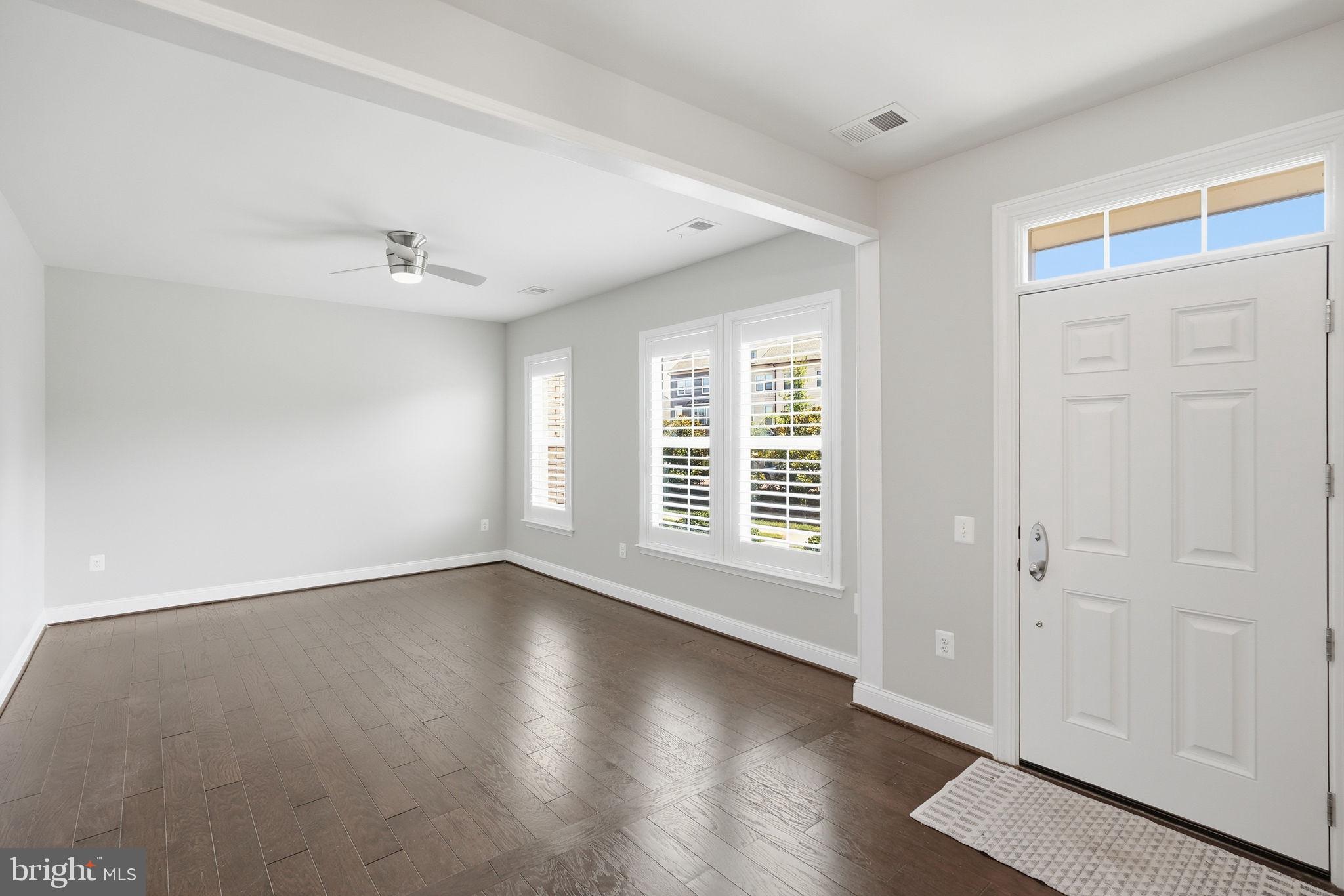 1857 SHADDING BAY LANE