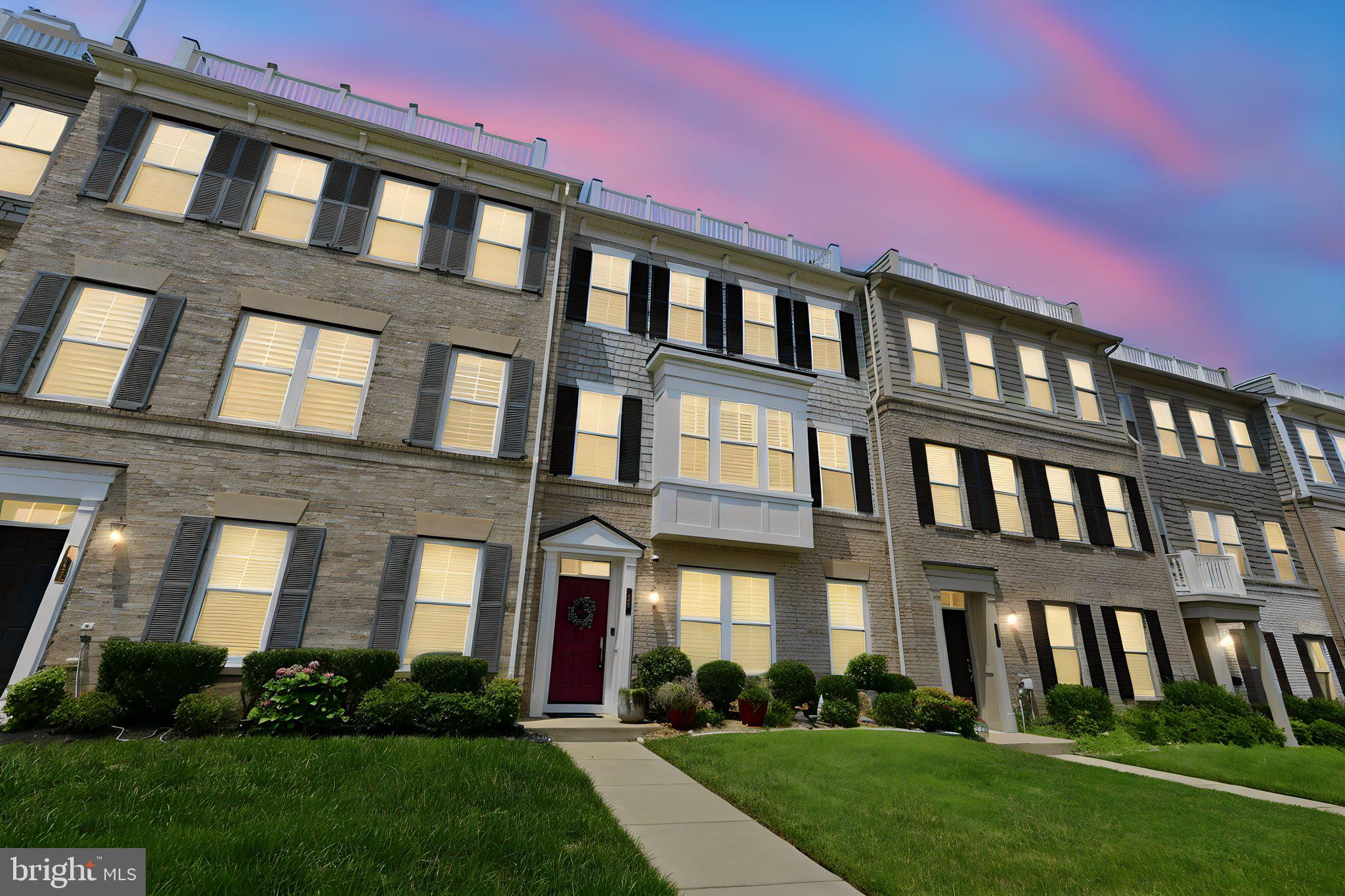 1857 SHADDING BAY LANE