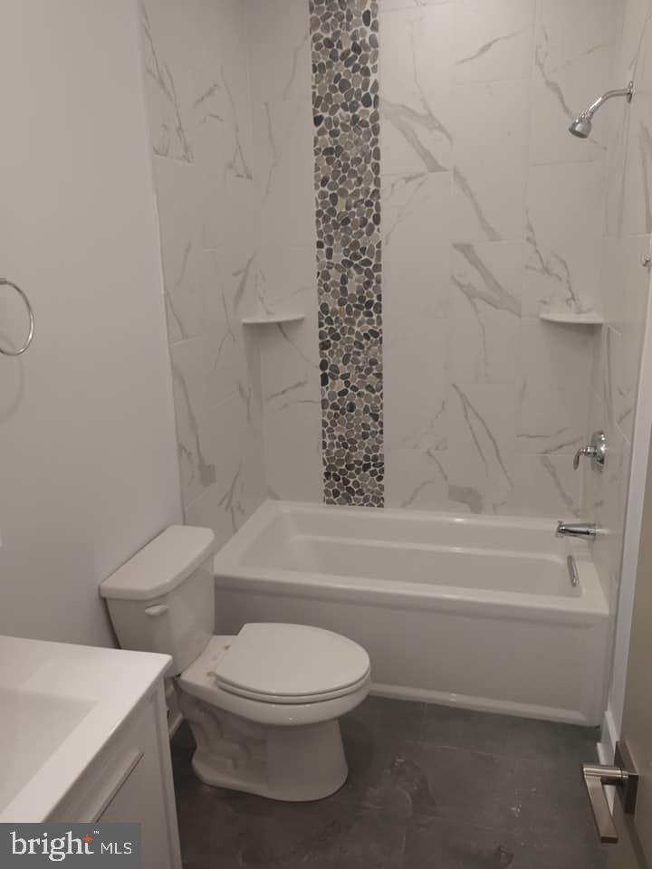 POINT BREEZE - Residential