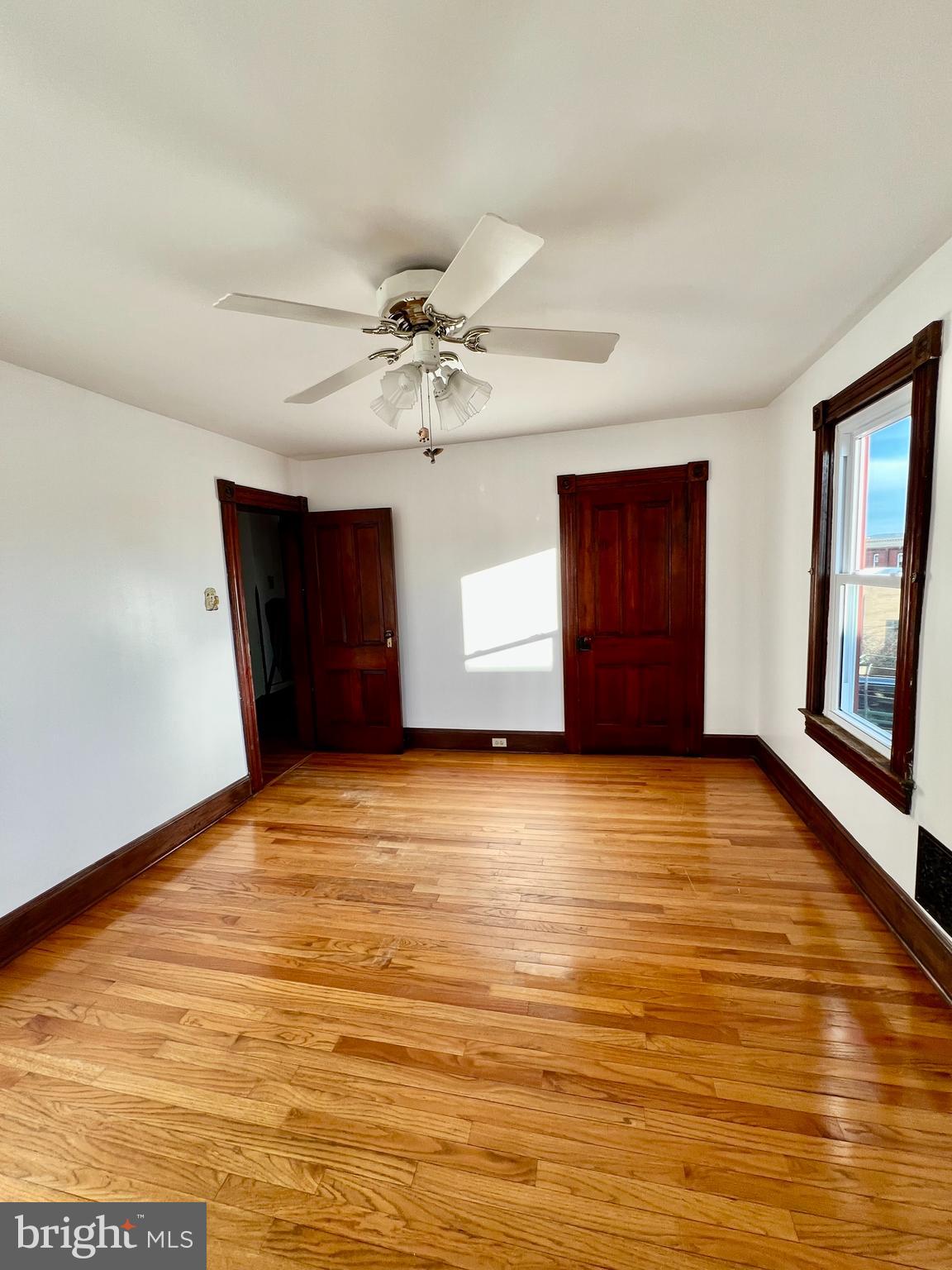 BRUNSWICK - Residential