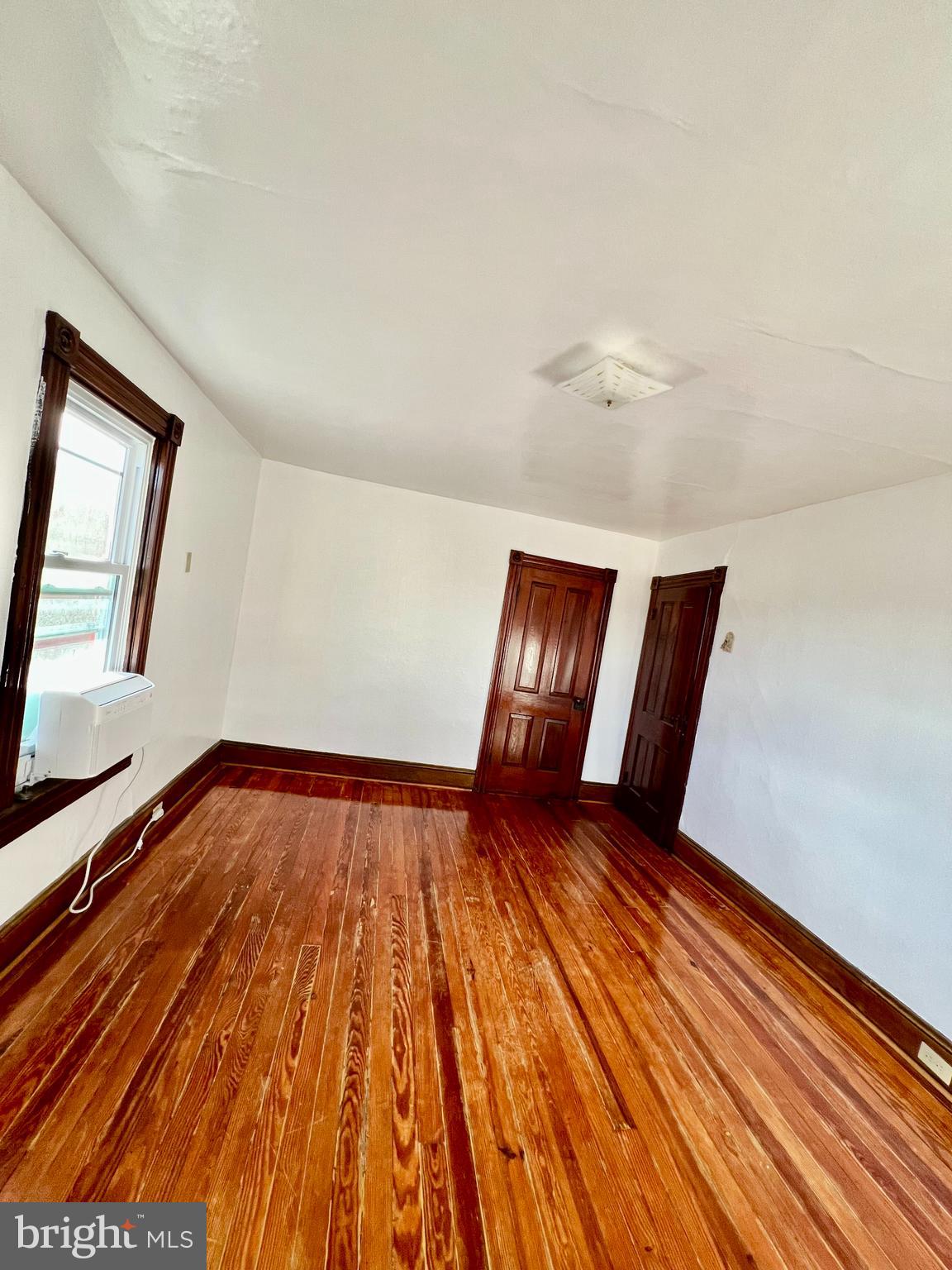 BRUNSWICK - Residential