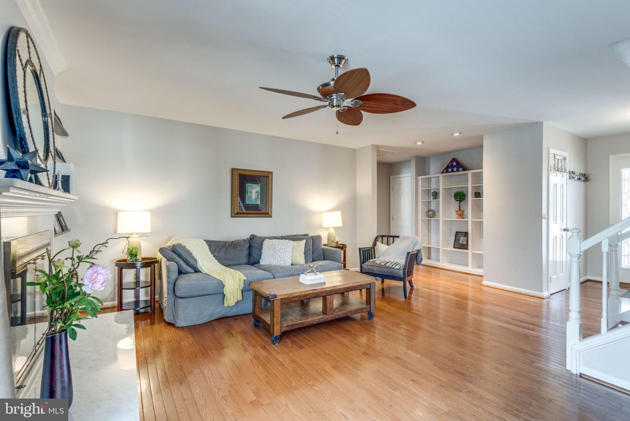 CHANTILLY HIGHLANDS - Residential