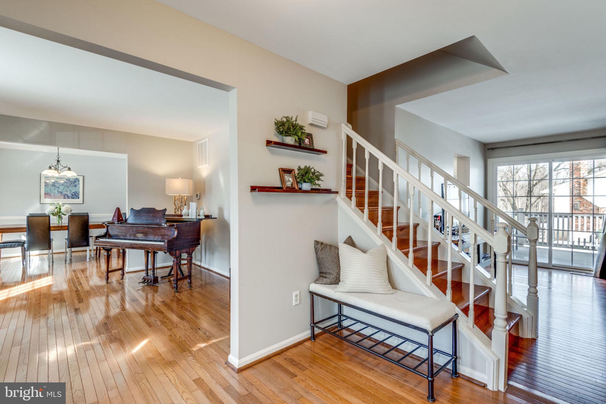 CHANTILLY HIGHLANDS - Residential