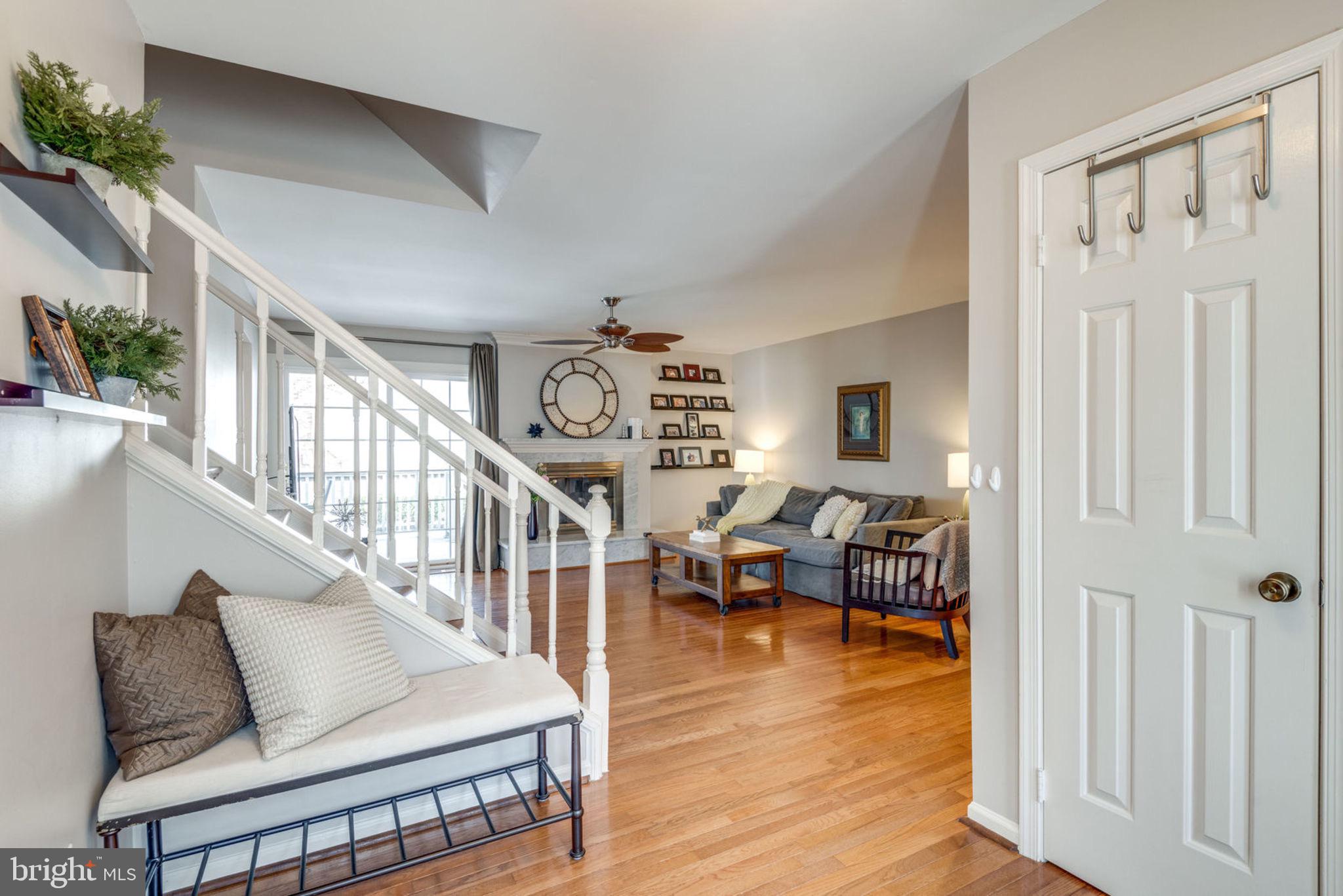 CHANTILLY HIGHLANDS - Residential