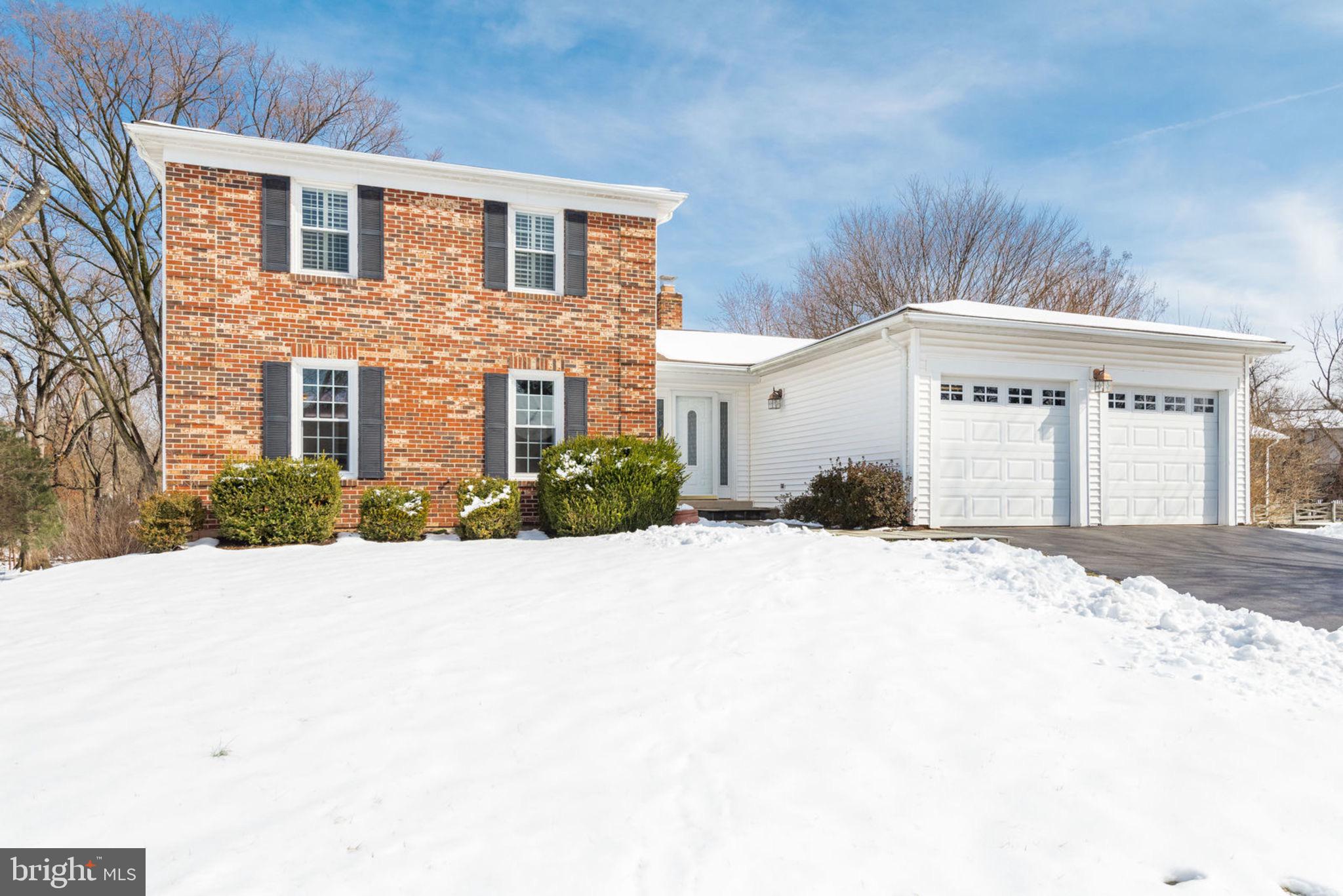 CHANTILLY HIGHLANDS - Residential