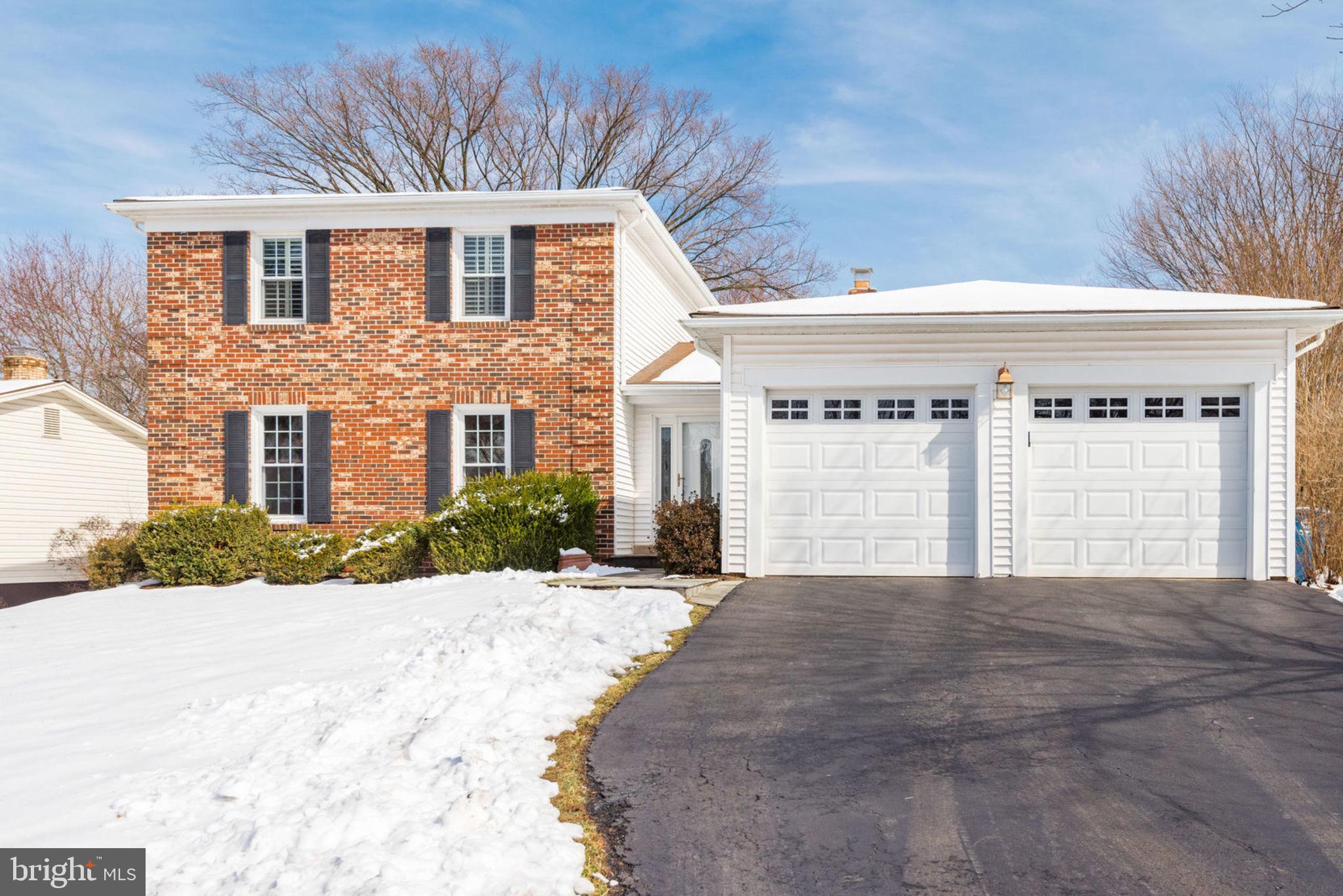 CHANTILLY HIGHLANDS - Residential