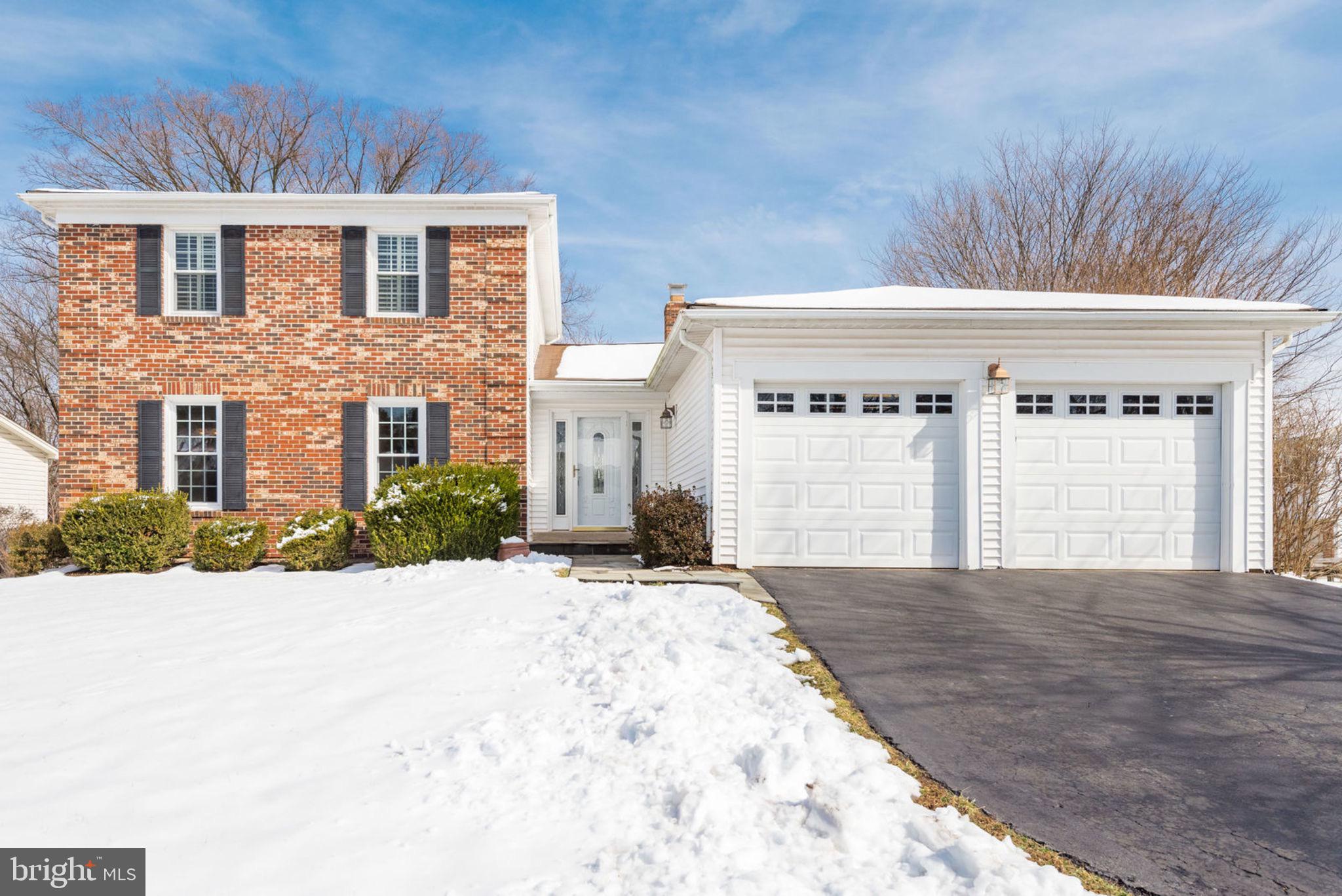 CHANTILLY HIGHLANDS - Residential